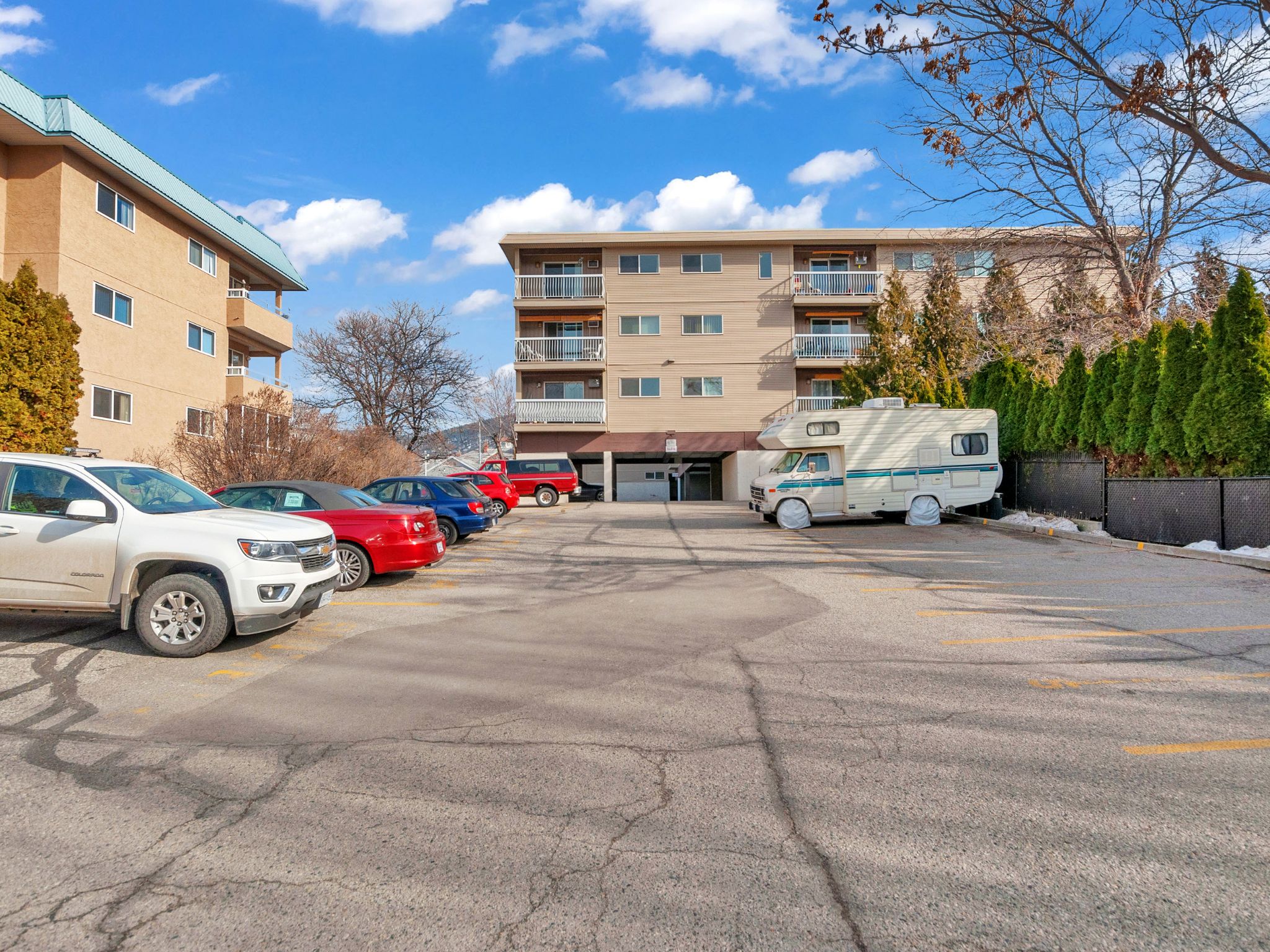803 Fairview Road 212 Penticton V2A 5Y7