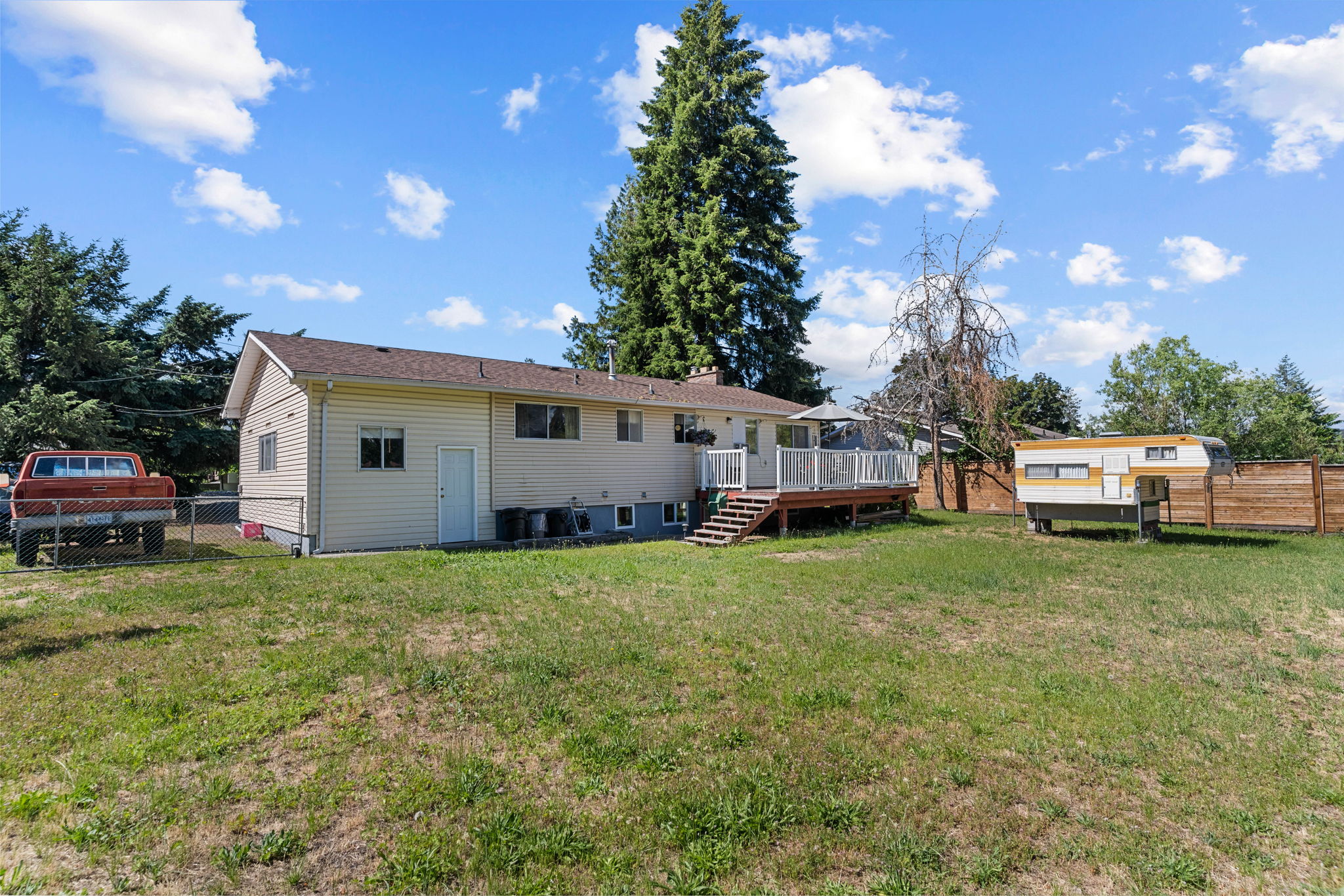 844 Hubbard Road Kelowna V1W 1N4