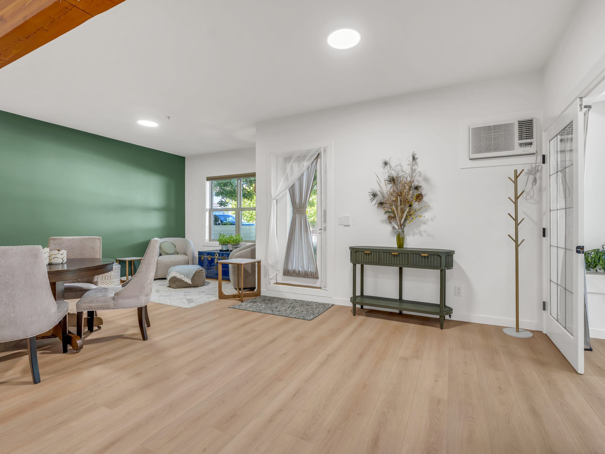 857 Fairview Road 101 Penticton V2A 5Y7