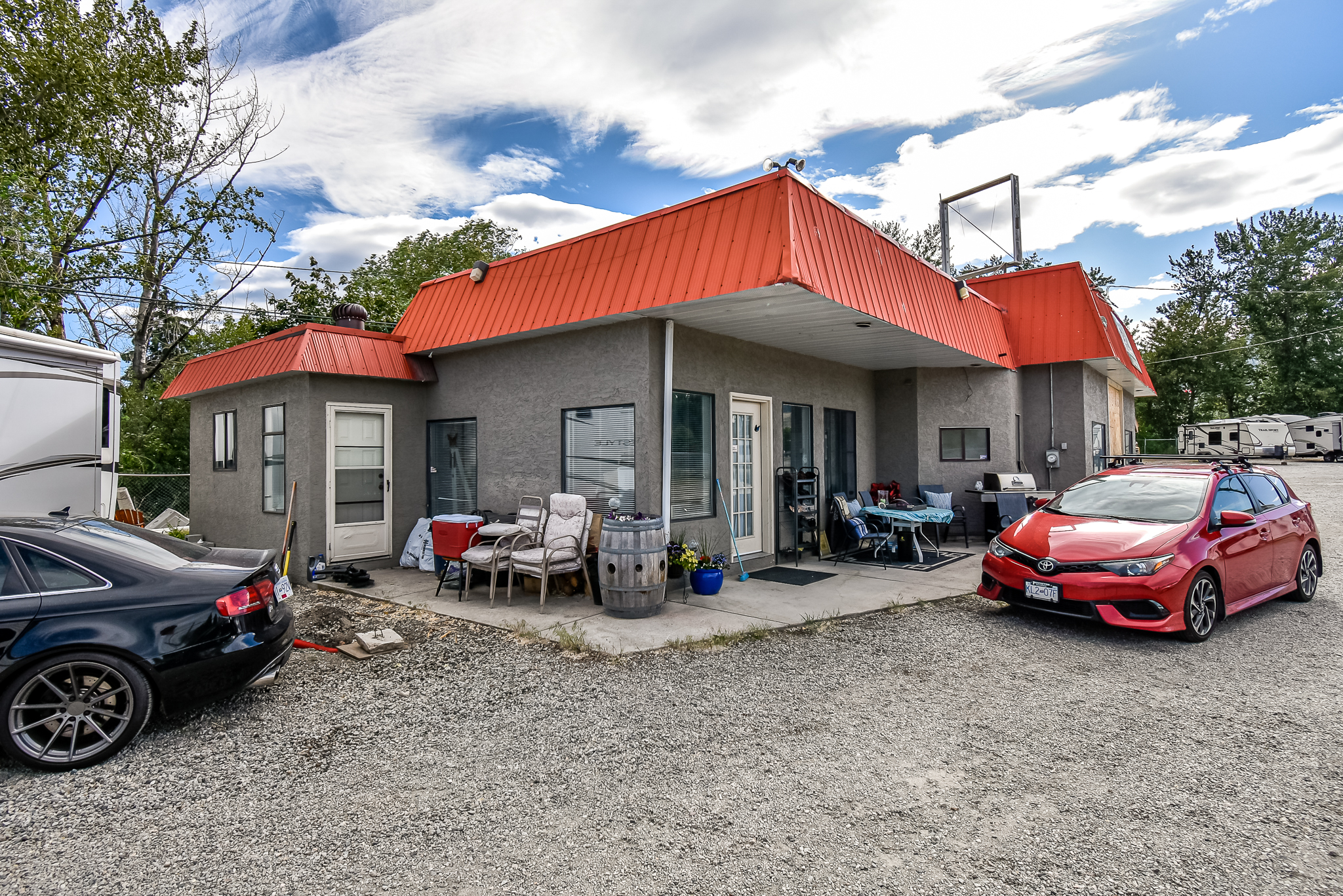 14400 Highway 97 Summerland V0H 1Z1