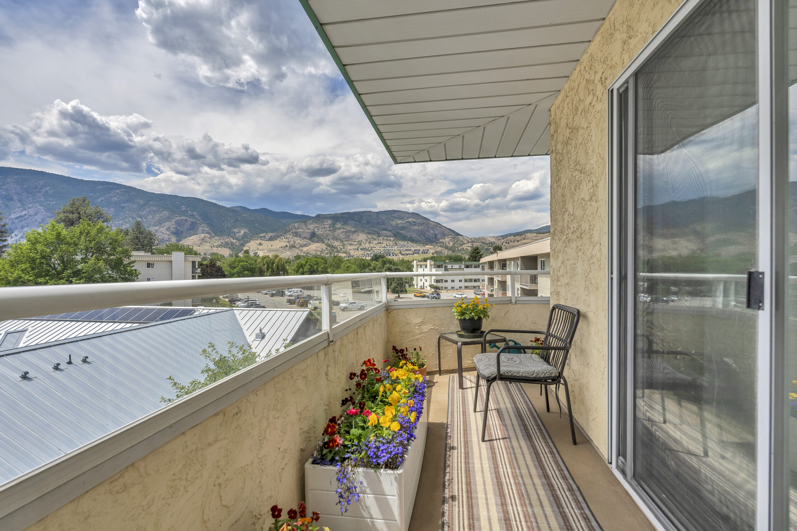 3595 Skaha Lake Road 303 Penticton V2A 7K2