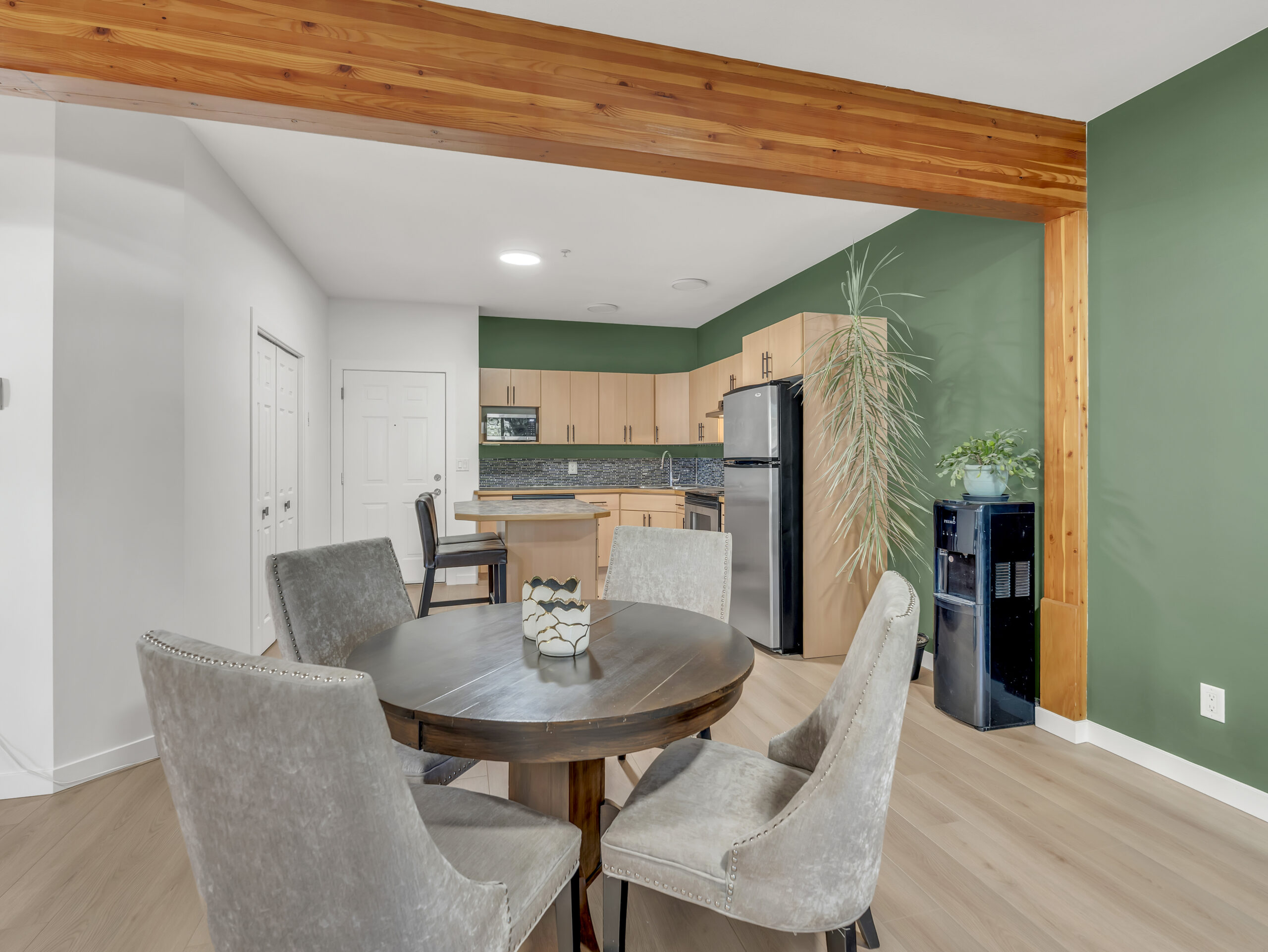 857 Fairview Road 101 Penticton V2A 5Y7