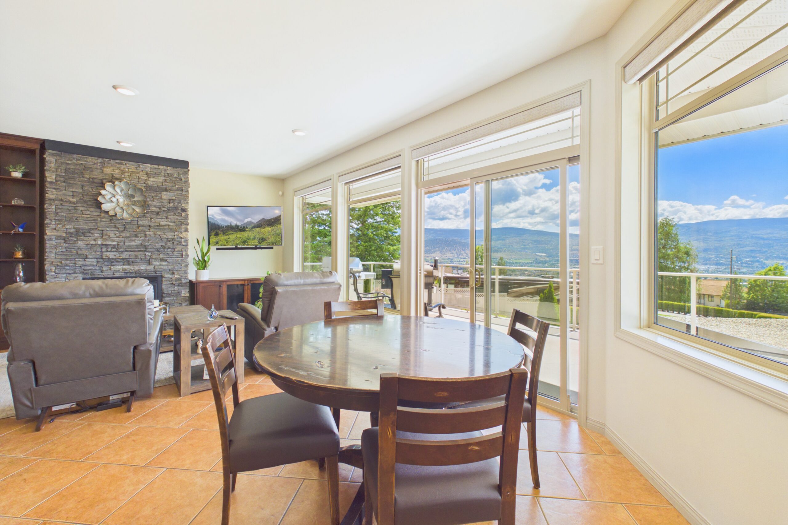 2619 Forsyth Drive Penticton V2A 8Y9