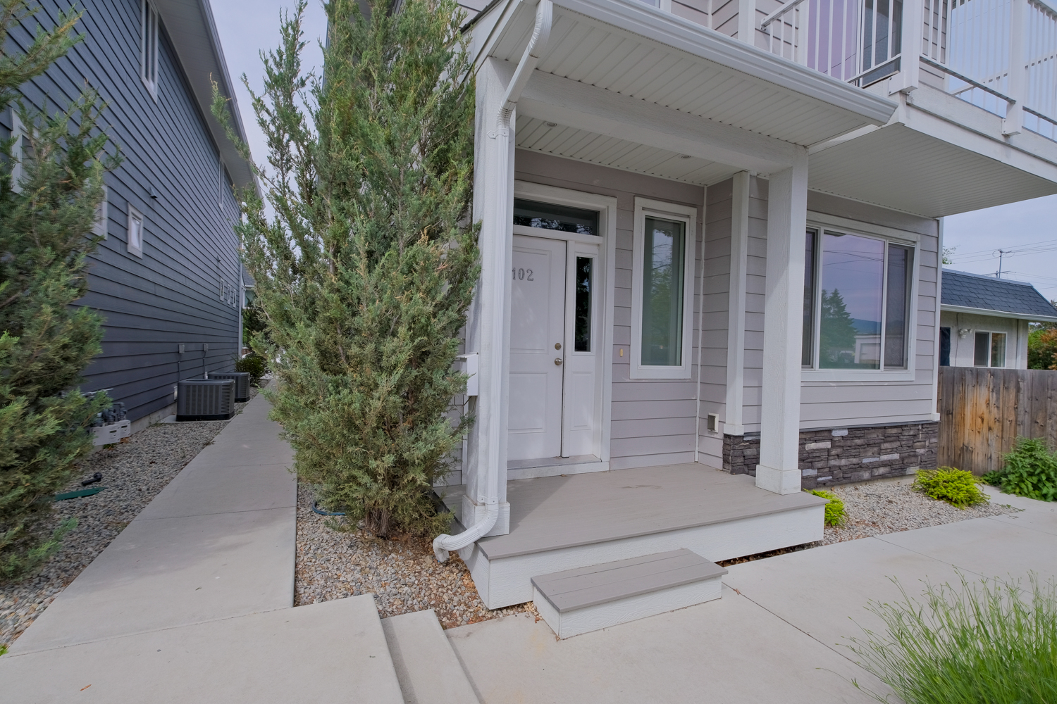 424 Braid Street 102 Penticton V2A 4Y2