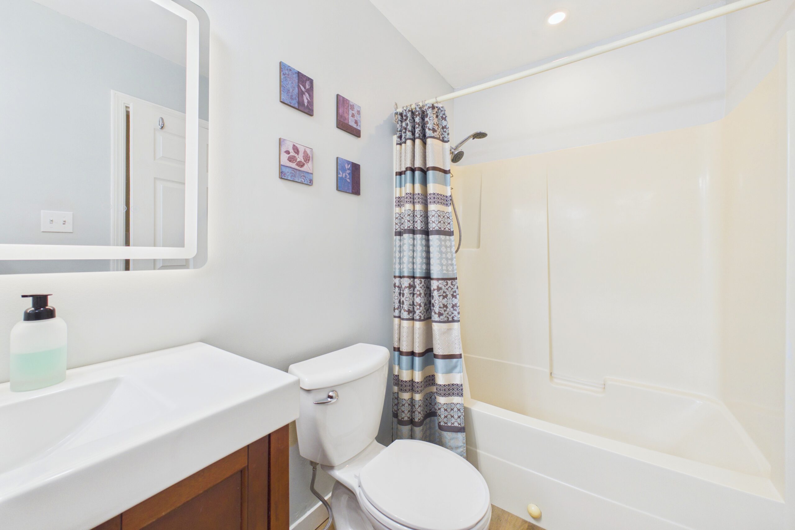 148 Troy Place Penticton V2A 7L5