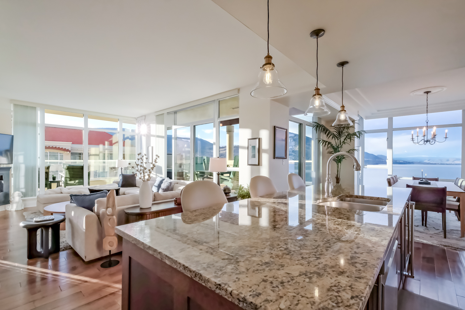 75 Martin Street 1501 Penticton V2A 5J9