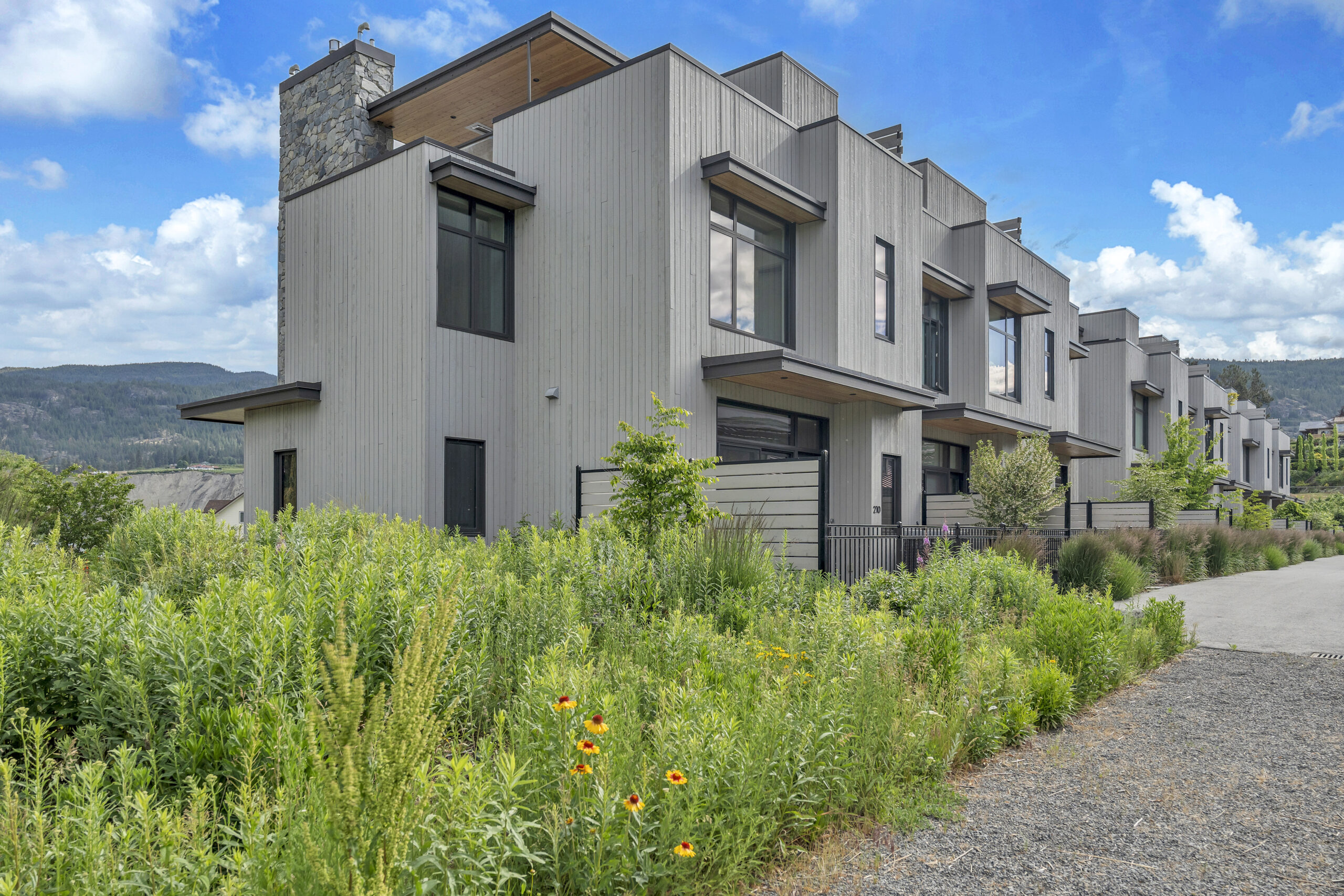210 Anna Avenue Naramata V0H 1N1