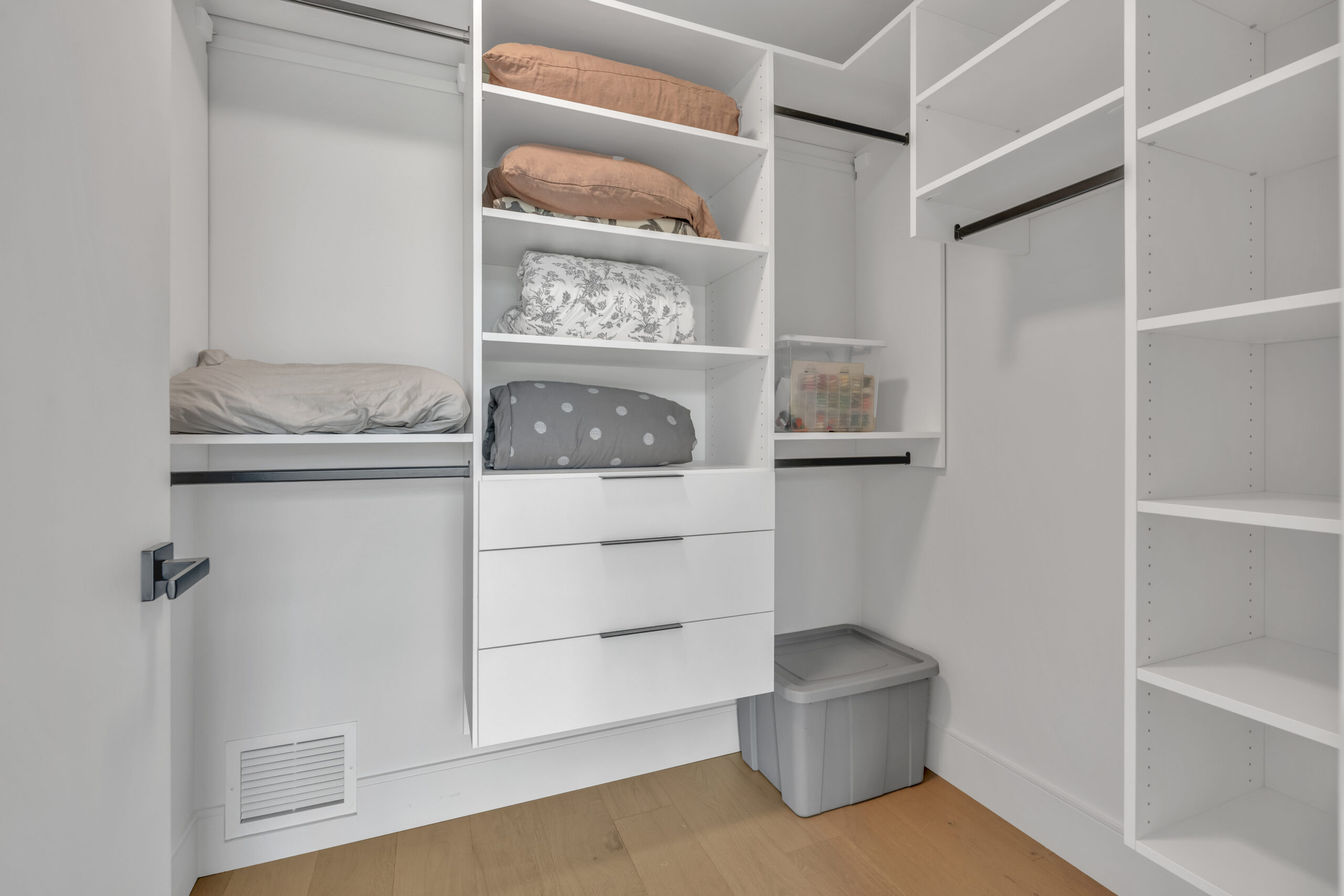 210 Anna Avenue Naramata V0H 1N1