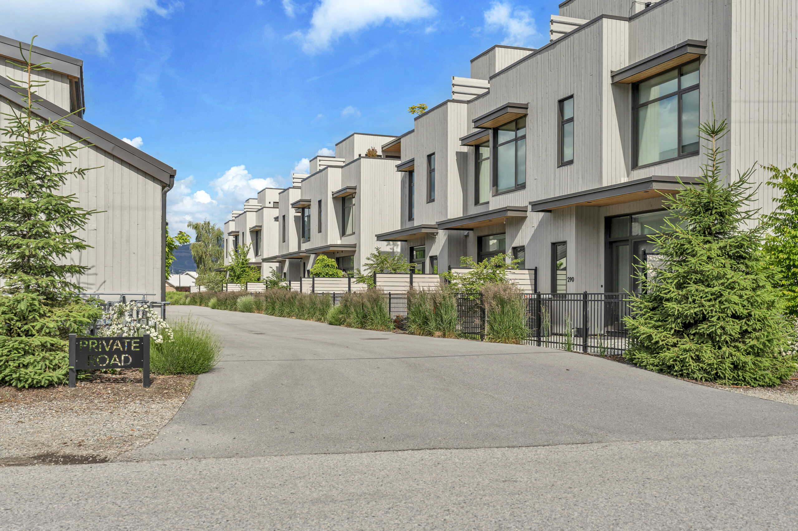 210 Anna Avenue Naramata V0H 1N1