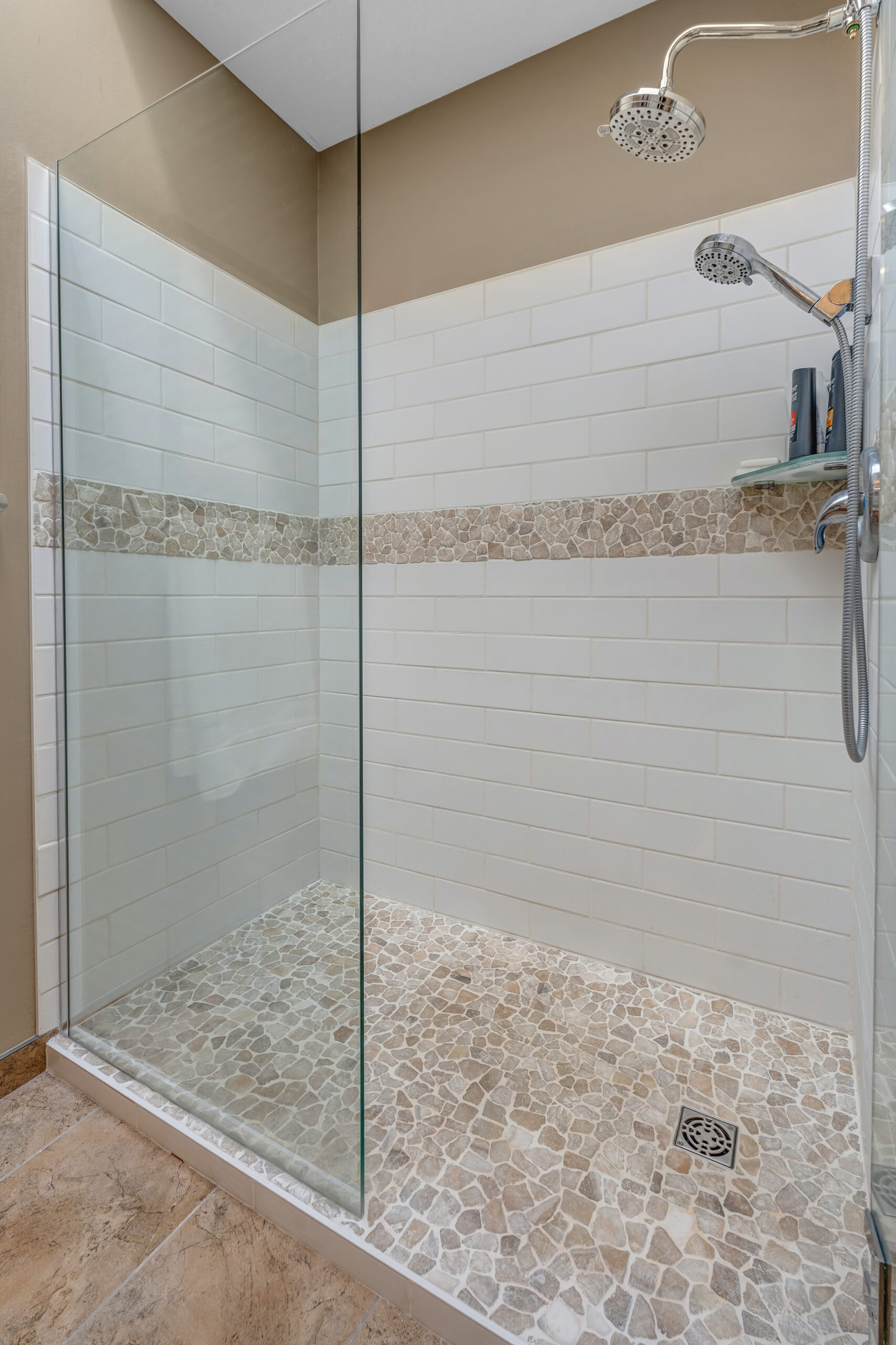 3595 Skaha Lake Road 303 Penticton V2A 7K2