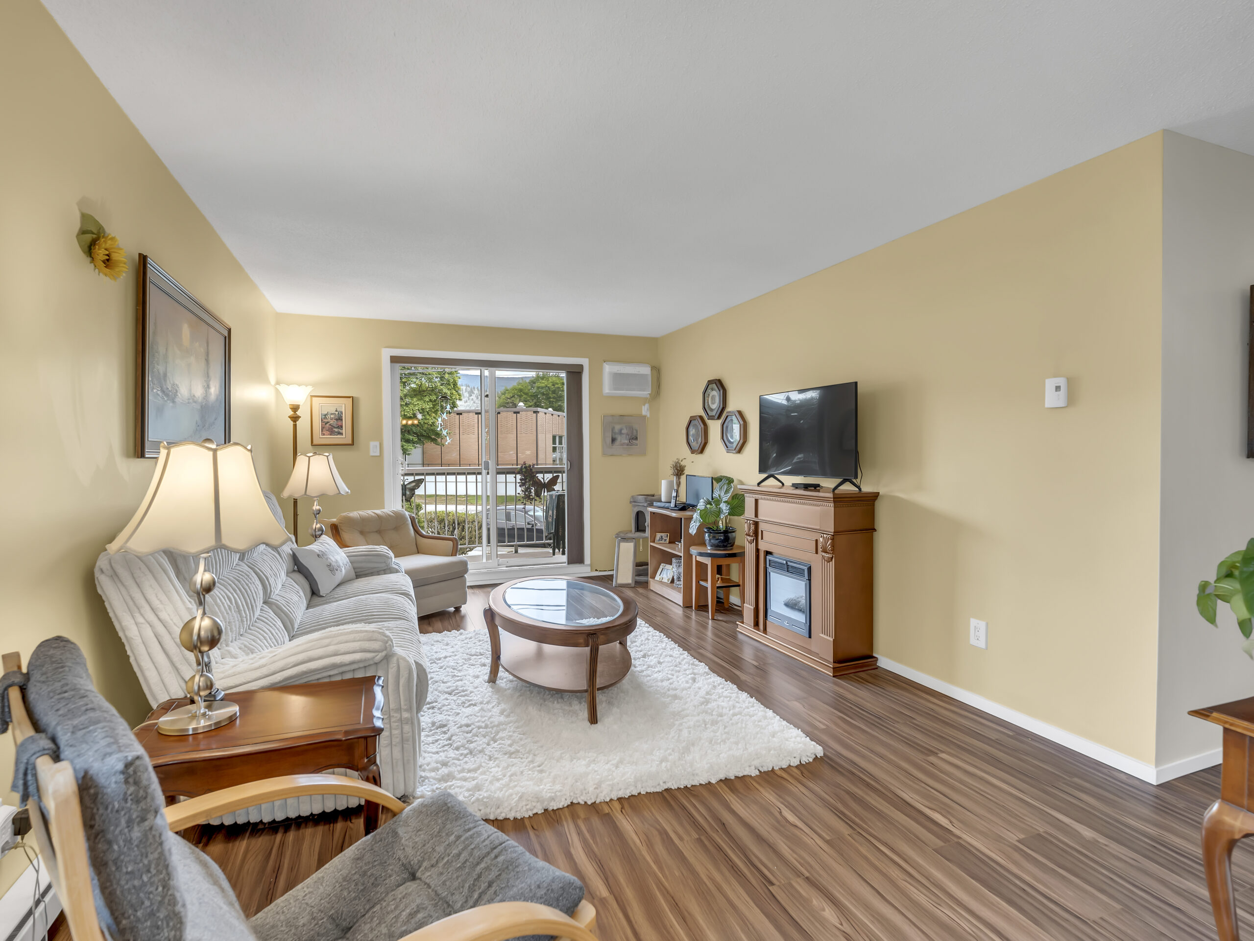 803 Fairview Road 212 Penticton V2A 5Y7