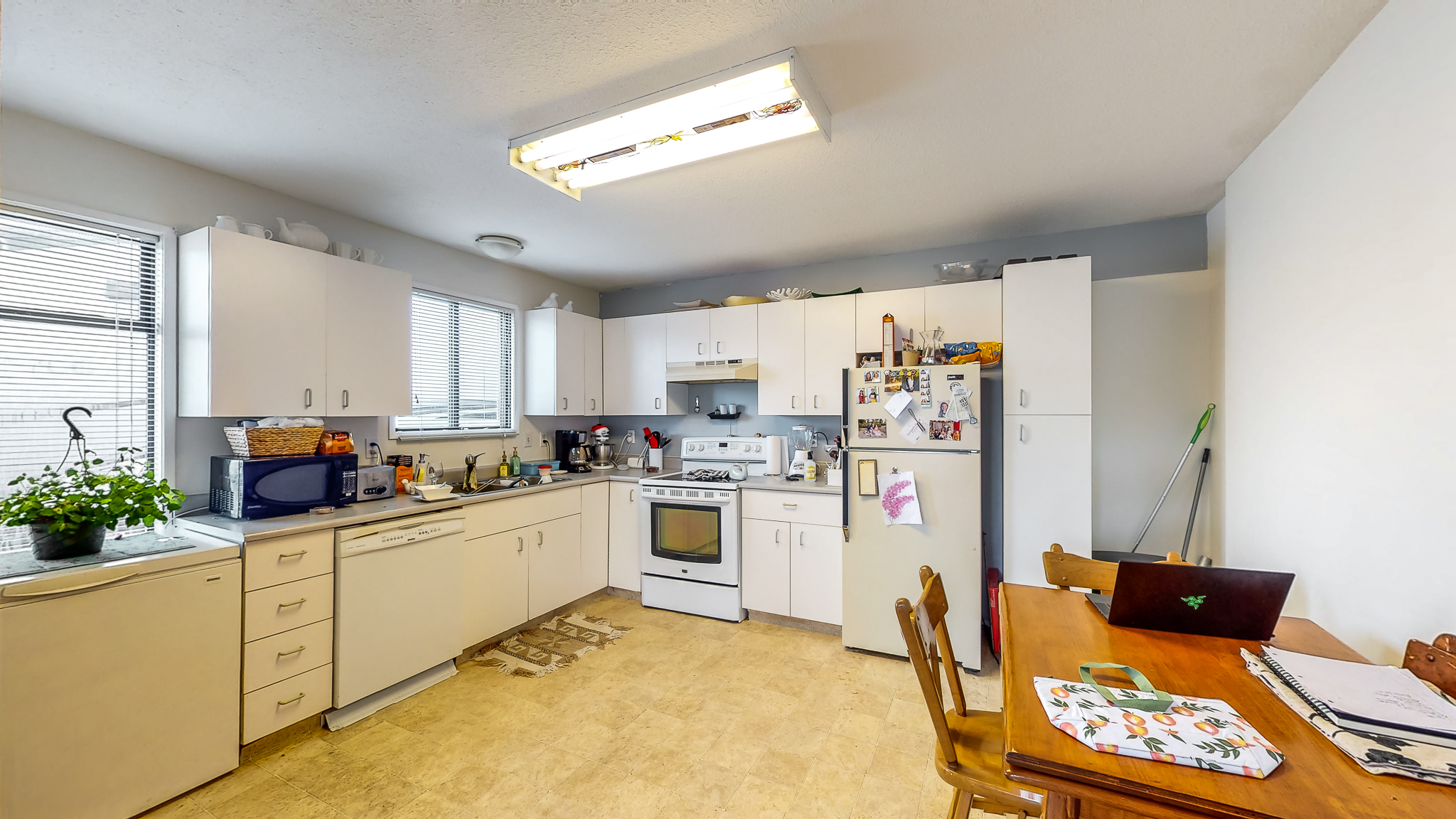 14400 Highway 97 Summerland V0H 1Z1