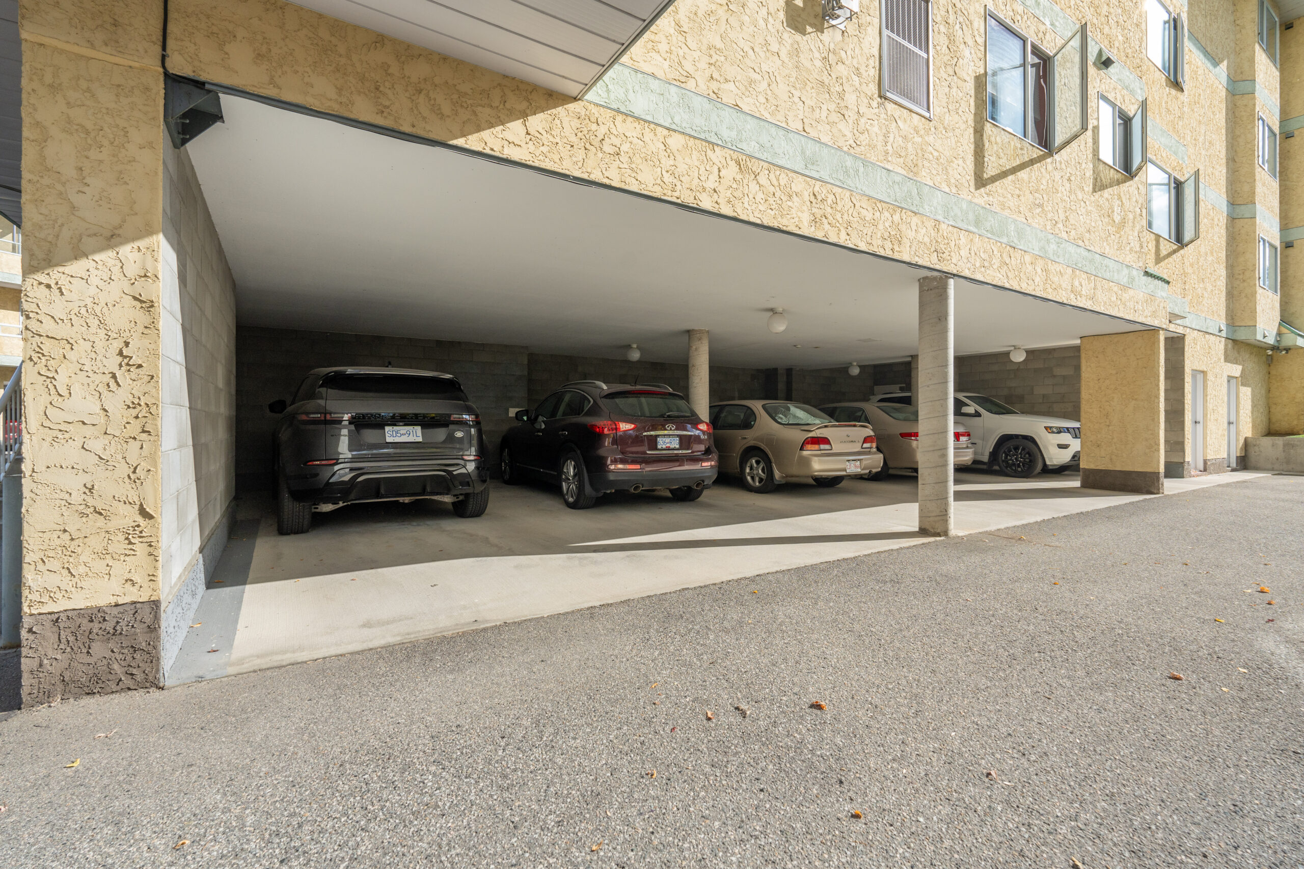 3595 Skaha Lake Road 303 Penticton V2A 7K2