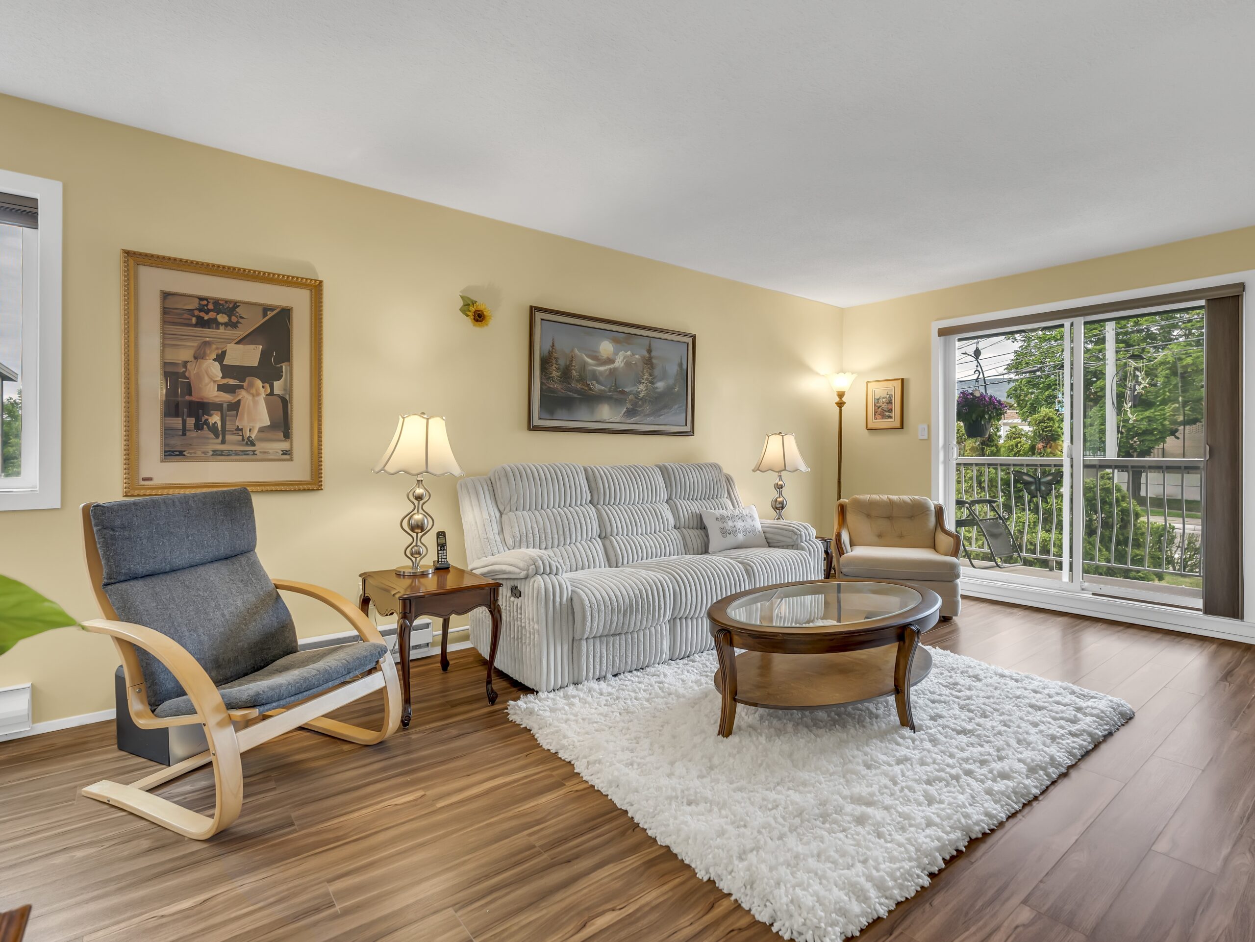 803 Fairview Road 212 Penticton V2A 5Y7