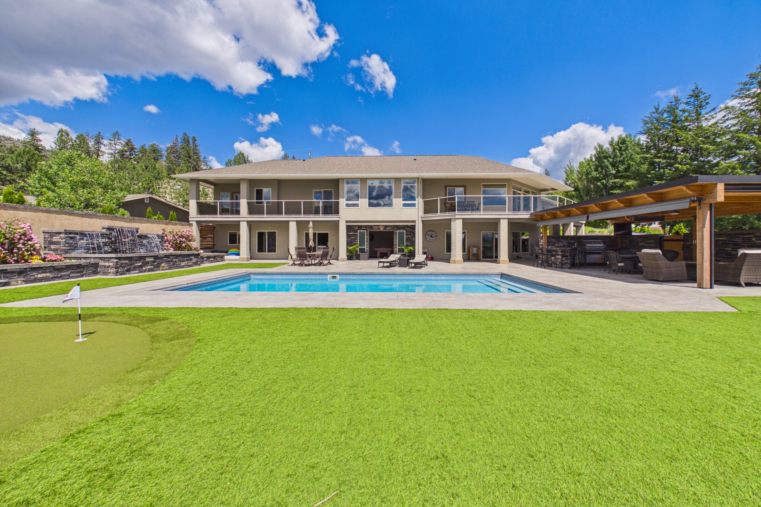 2619 Forsyth Drive Penticton V2A 8Y9