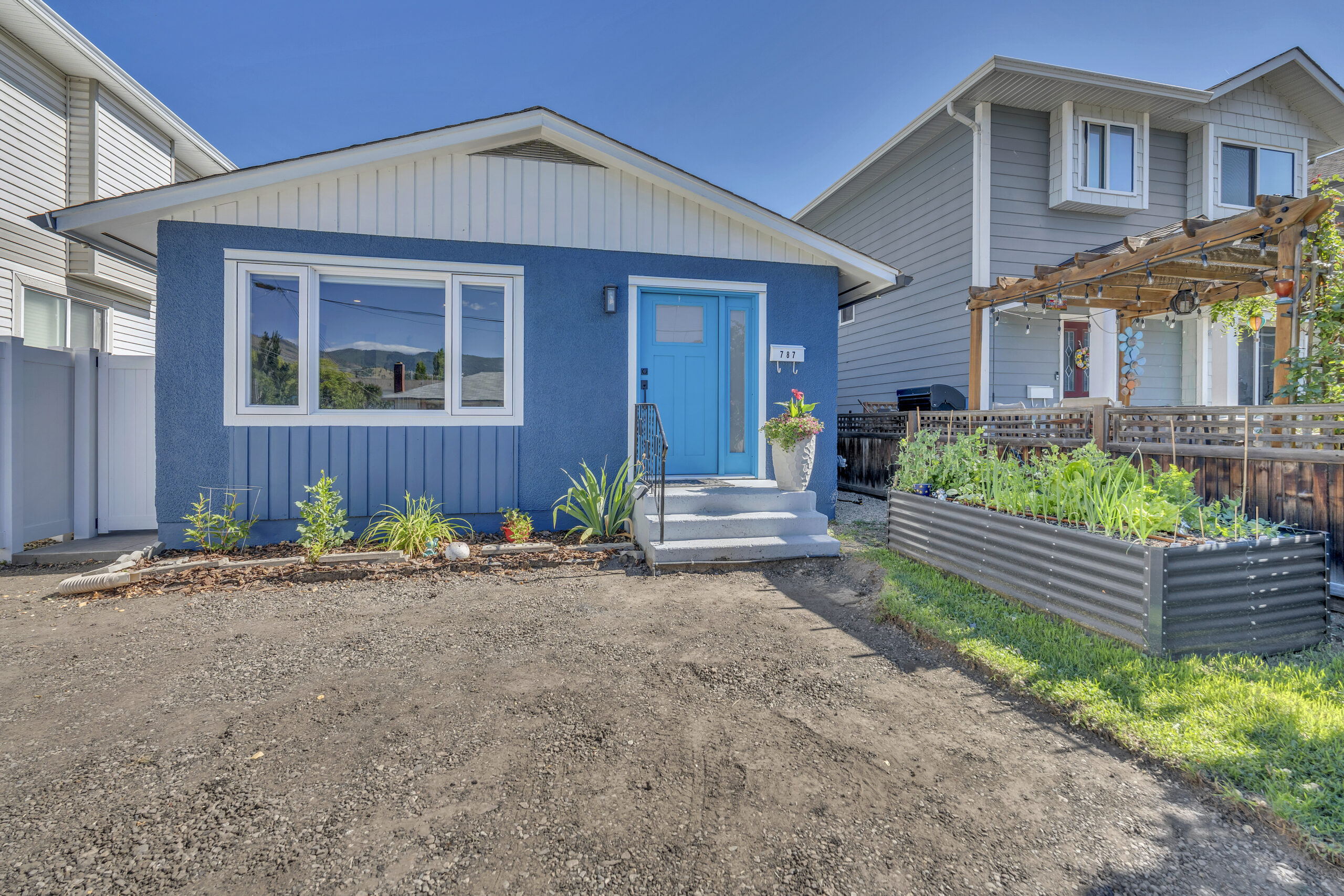 787 Kamloops Avenue Penticton V2A 2J3