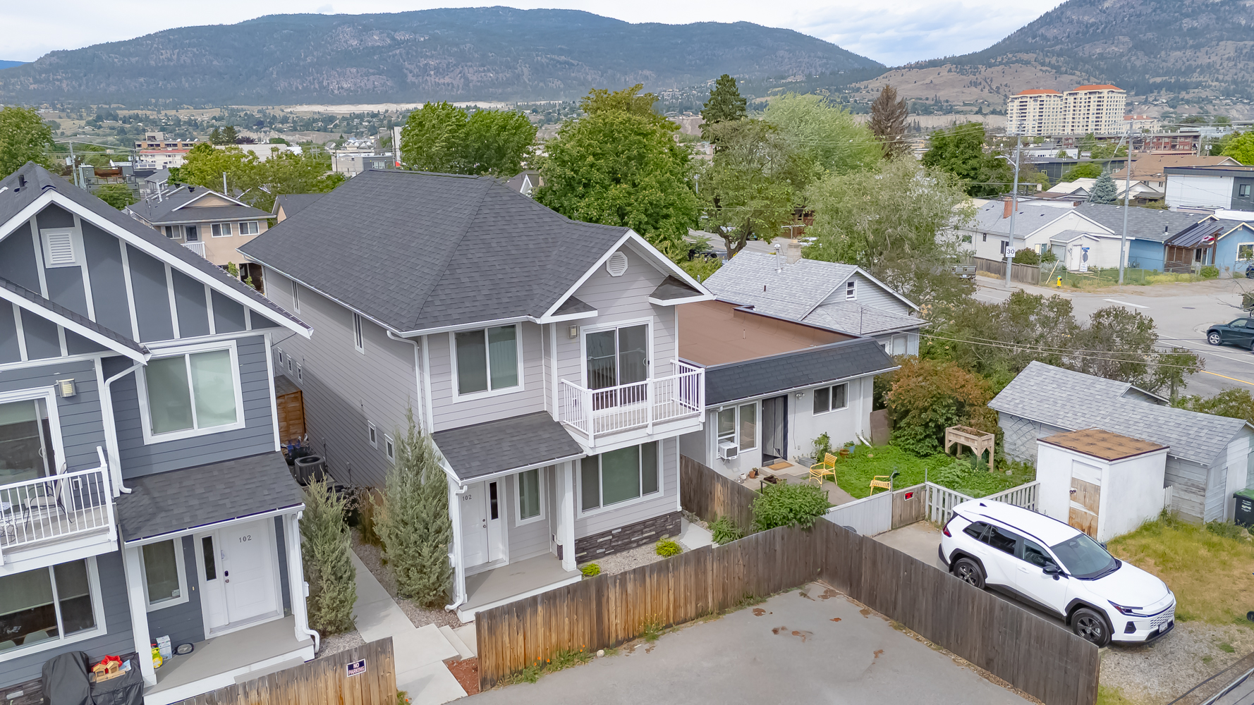 424 Braid Street 102 Penticton V2A 4Y2