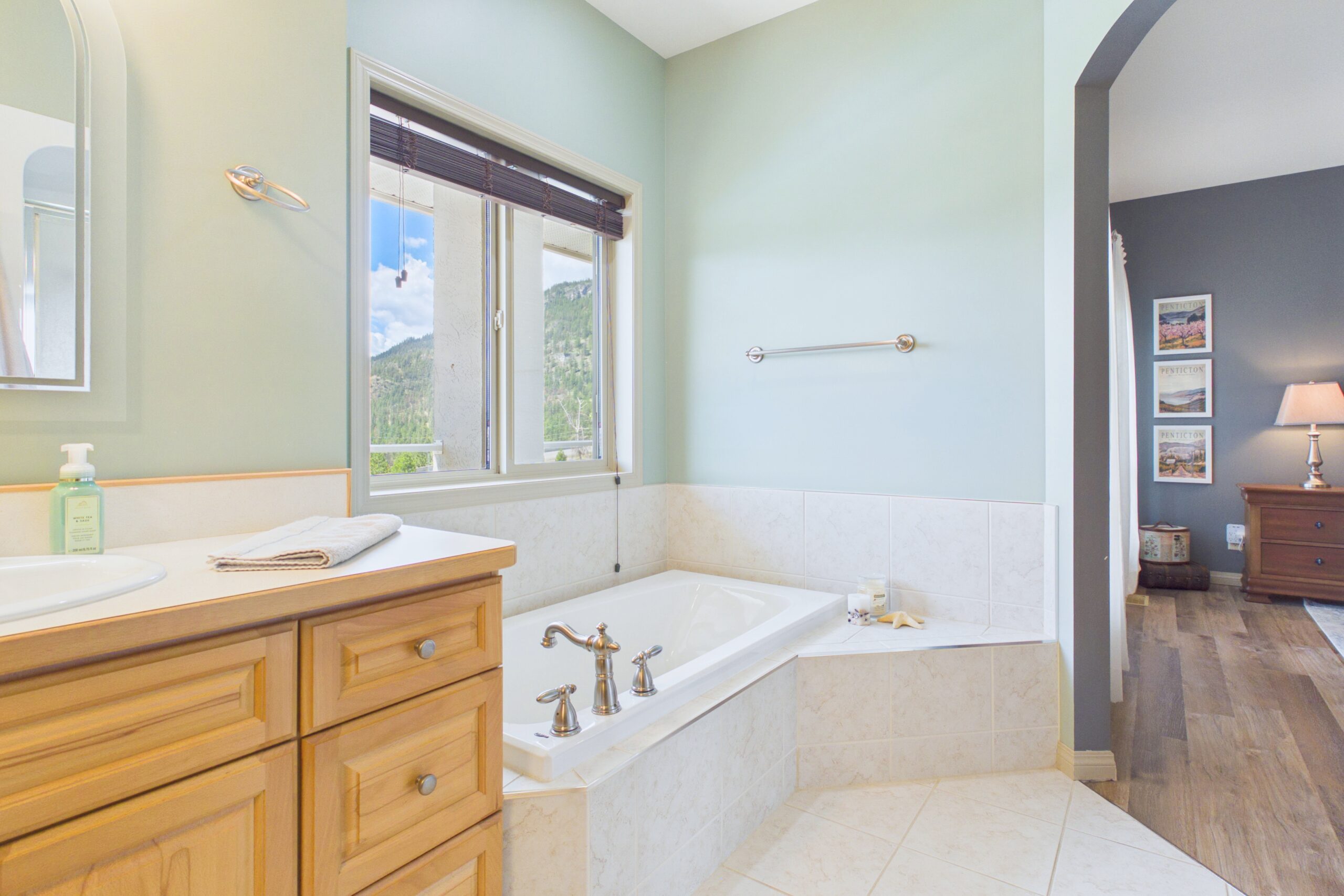 2619 Forsyth Drive Penticton V2A 8Y9