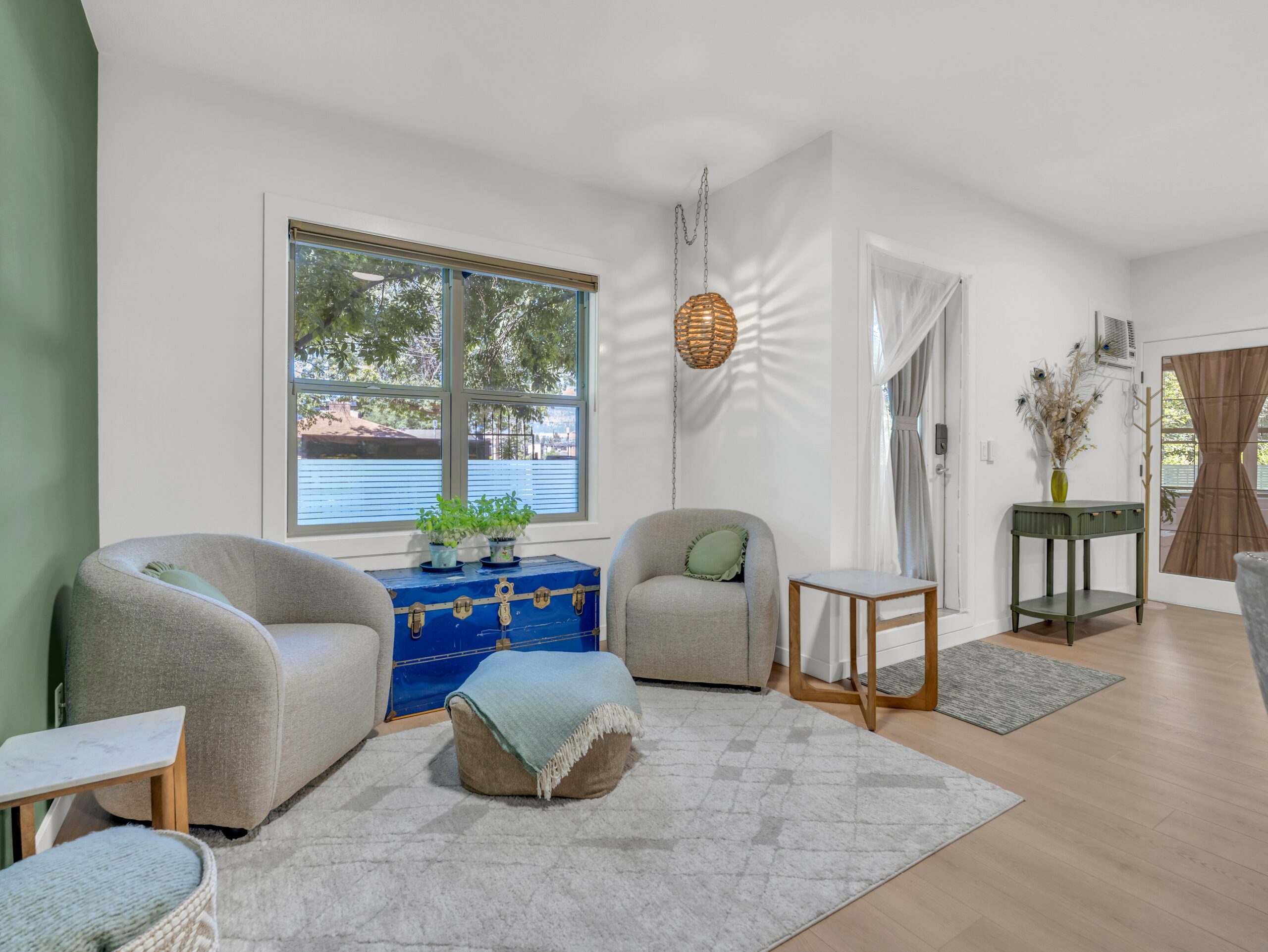 857 Fairview Road 101 Penticton V2A 5Y7
