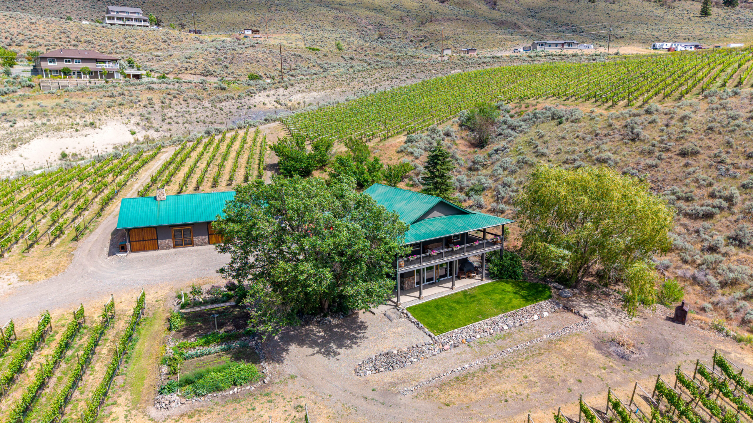 2795 Liddicoat Road Keremeos V0X 1N4