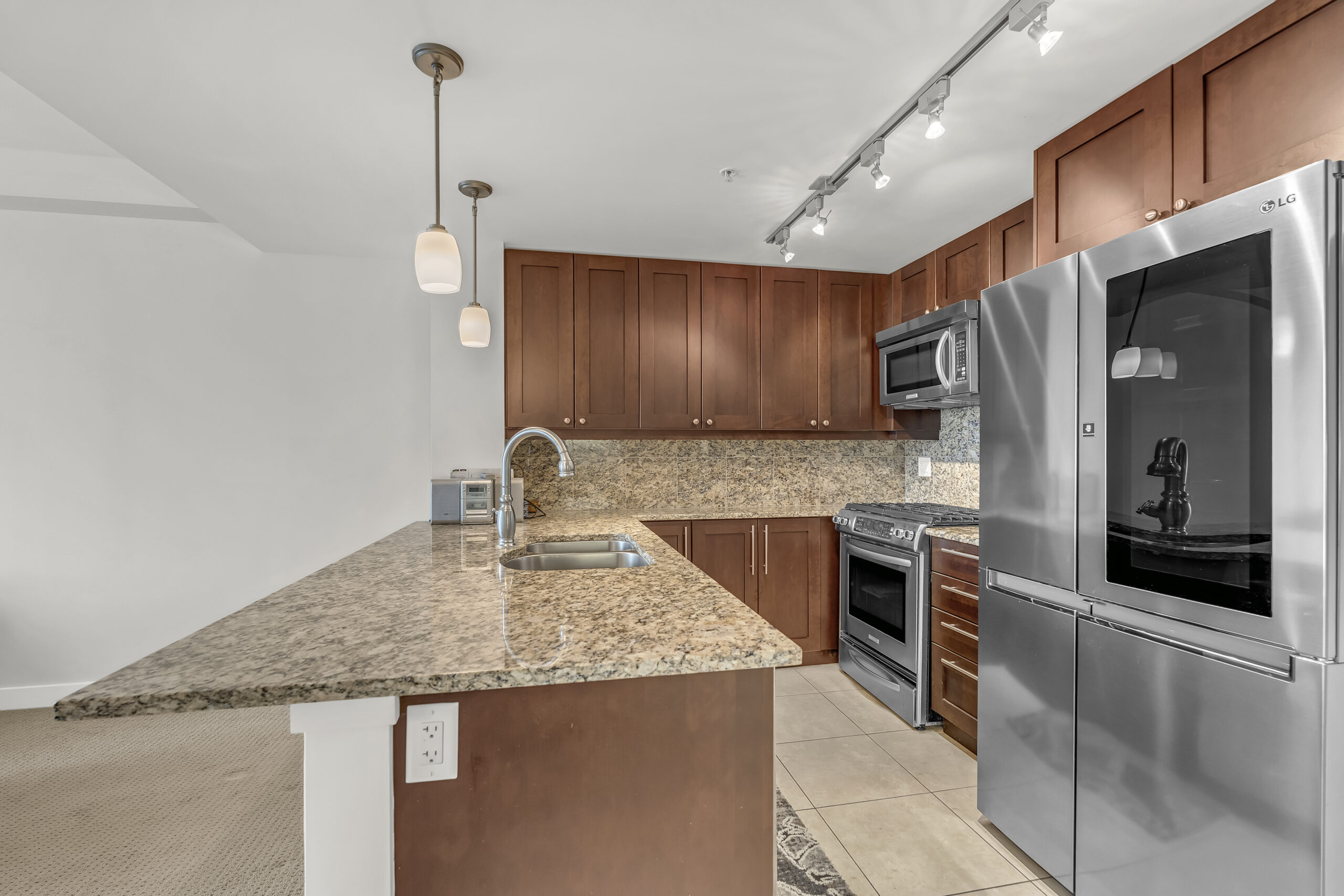 75 Martin Street 304 Penticton V2A 9C8