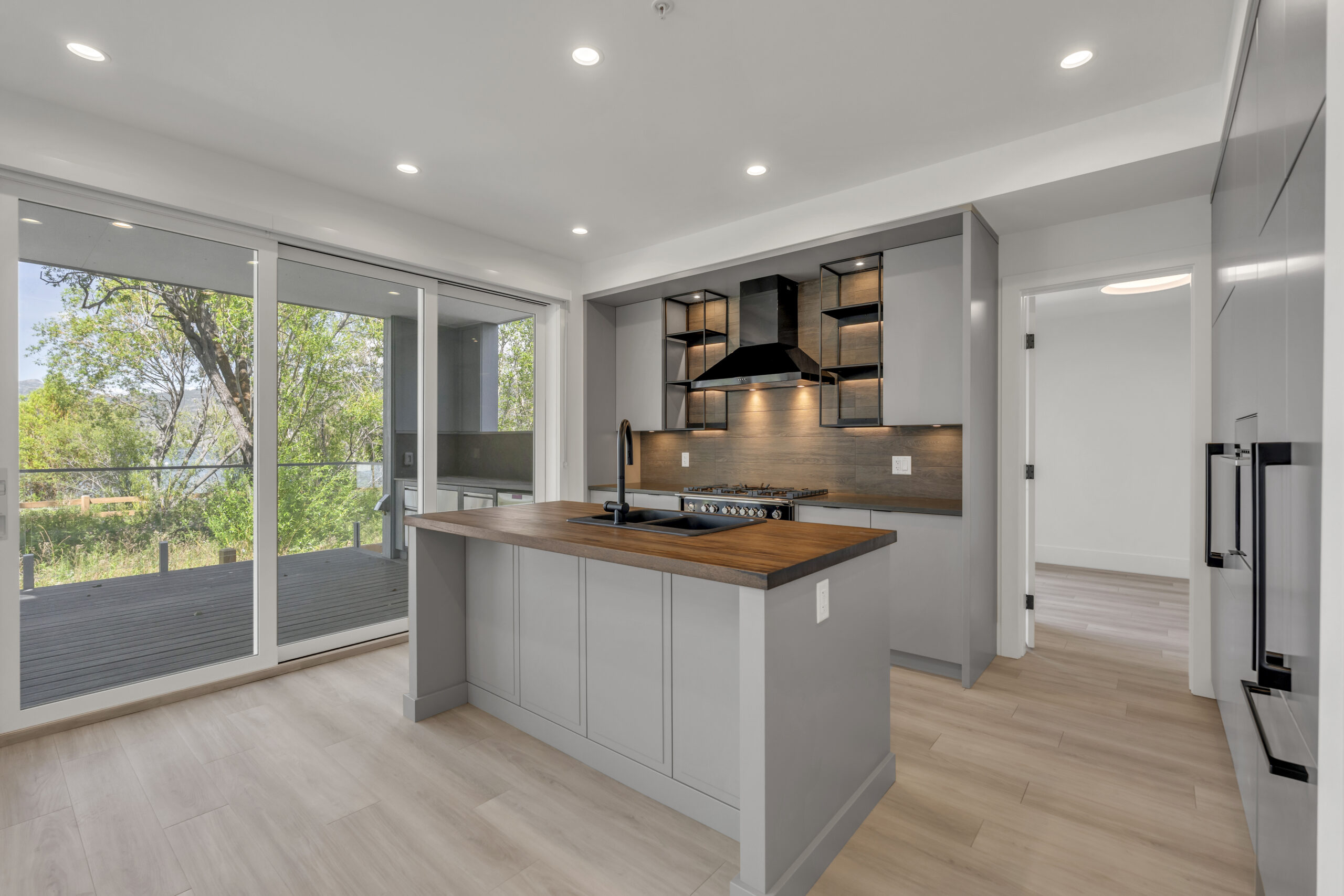 3120 Landry Crescent Summerland V0H 1Z9