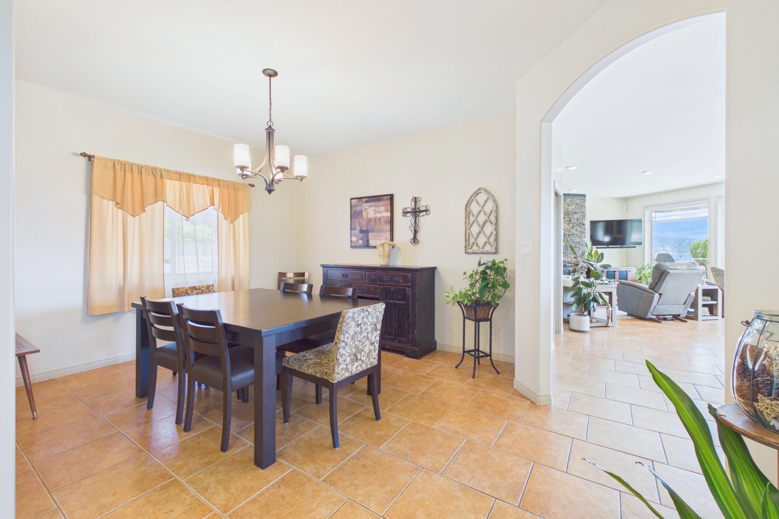 2619 Forsyth Drive Penticton V2A 8Y9