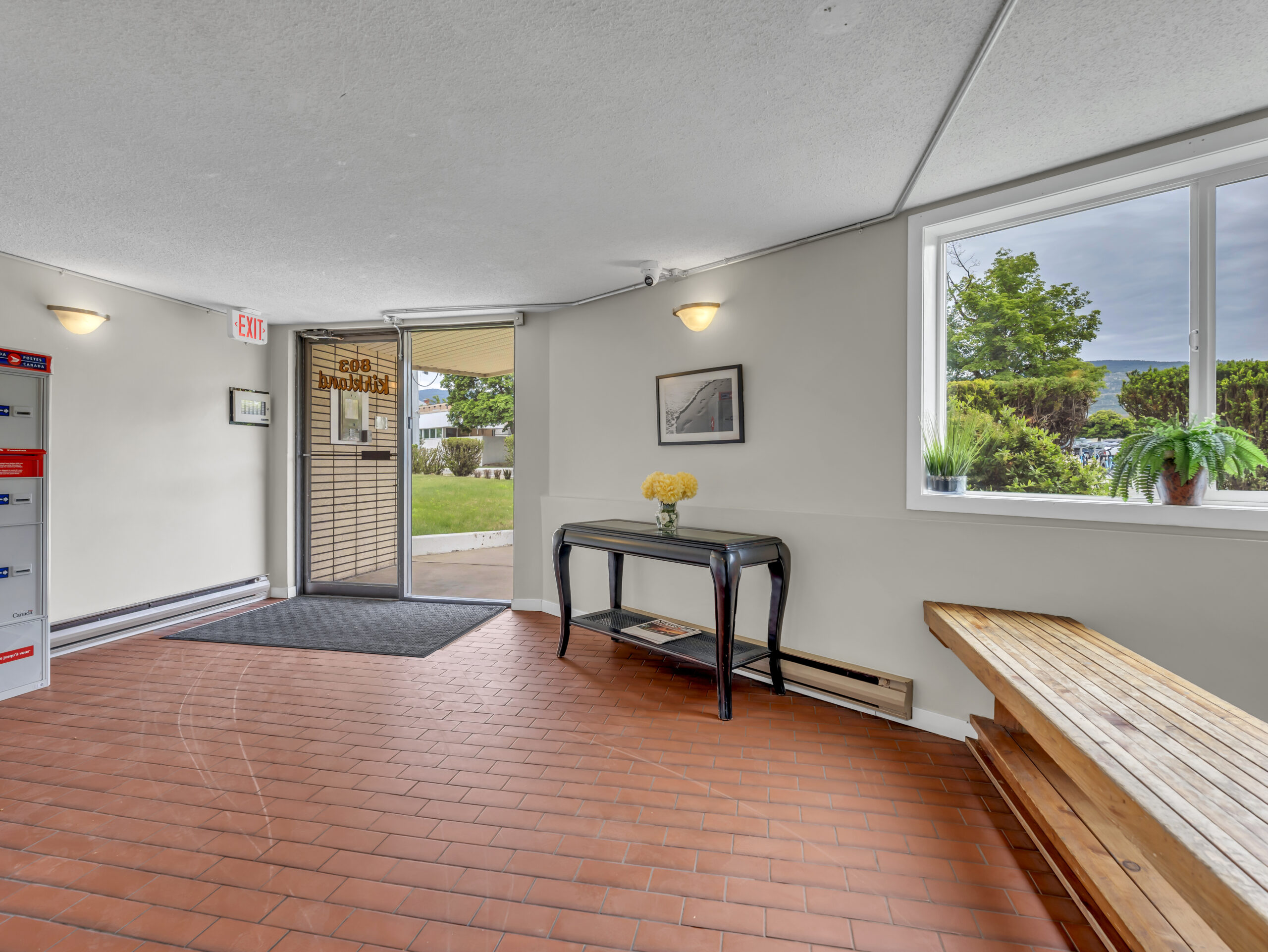 803 Fairview Road 212 Penticton V2A 5Y7