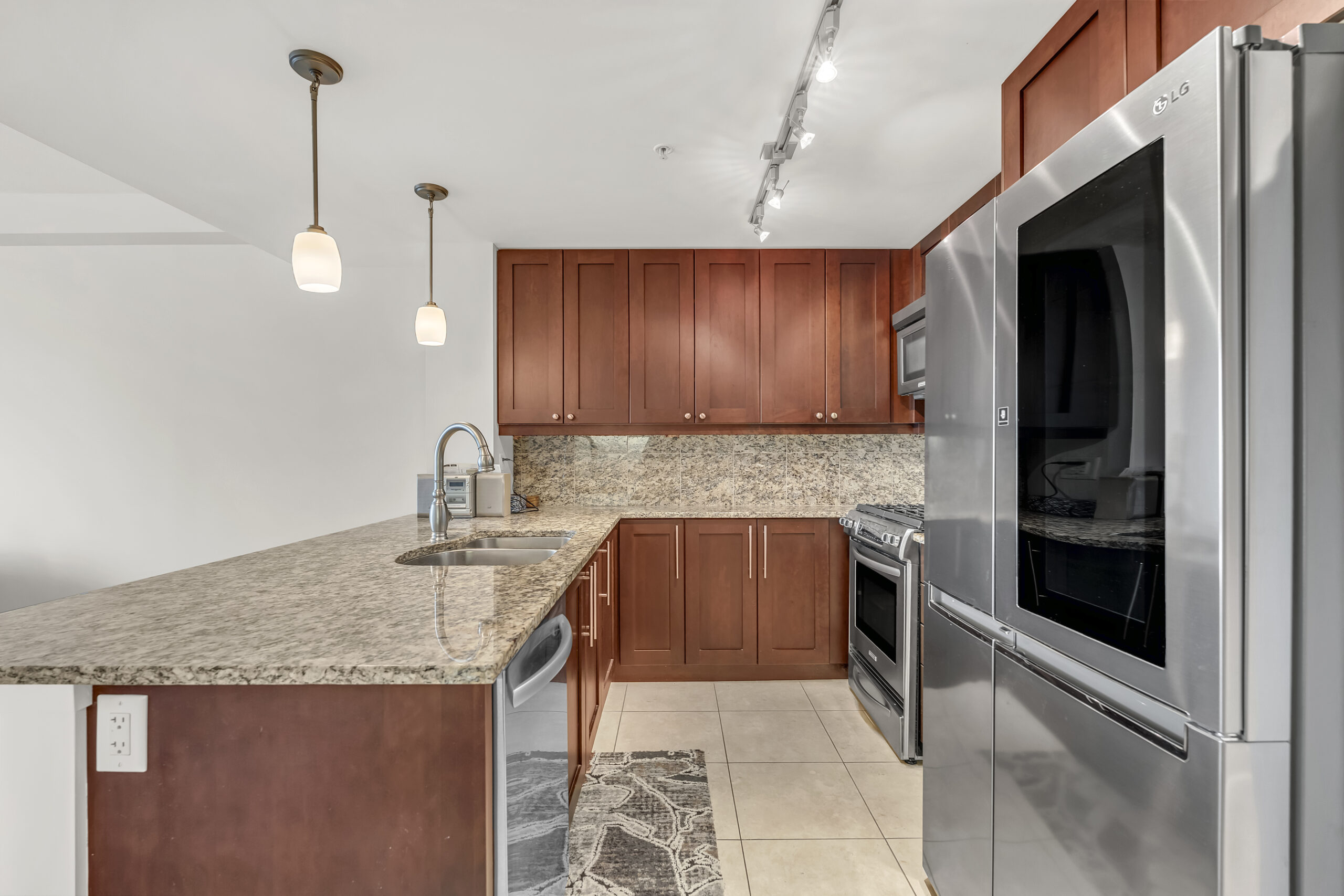 75 Martin Street 304 Penticton V2A 9C8
