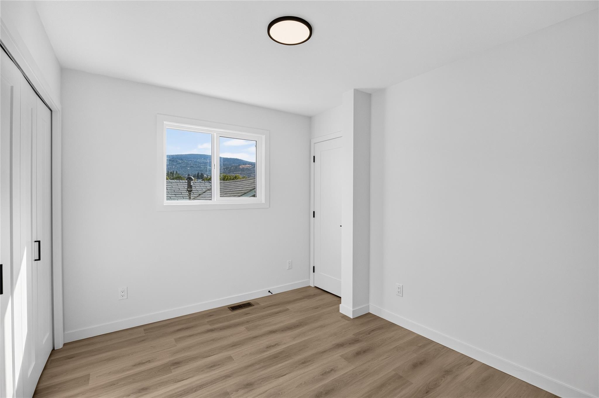 424 Bennett Avenue 102 Penticton V2A 2P6