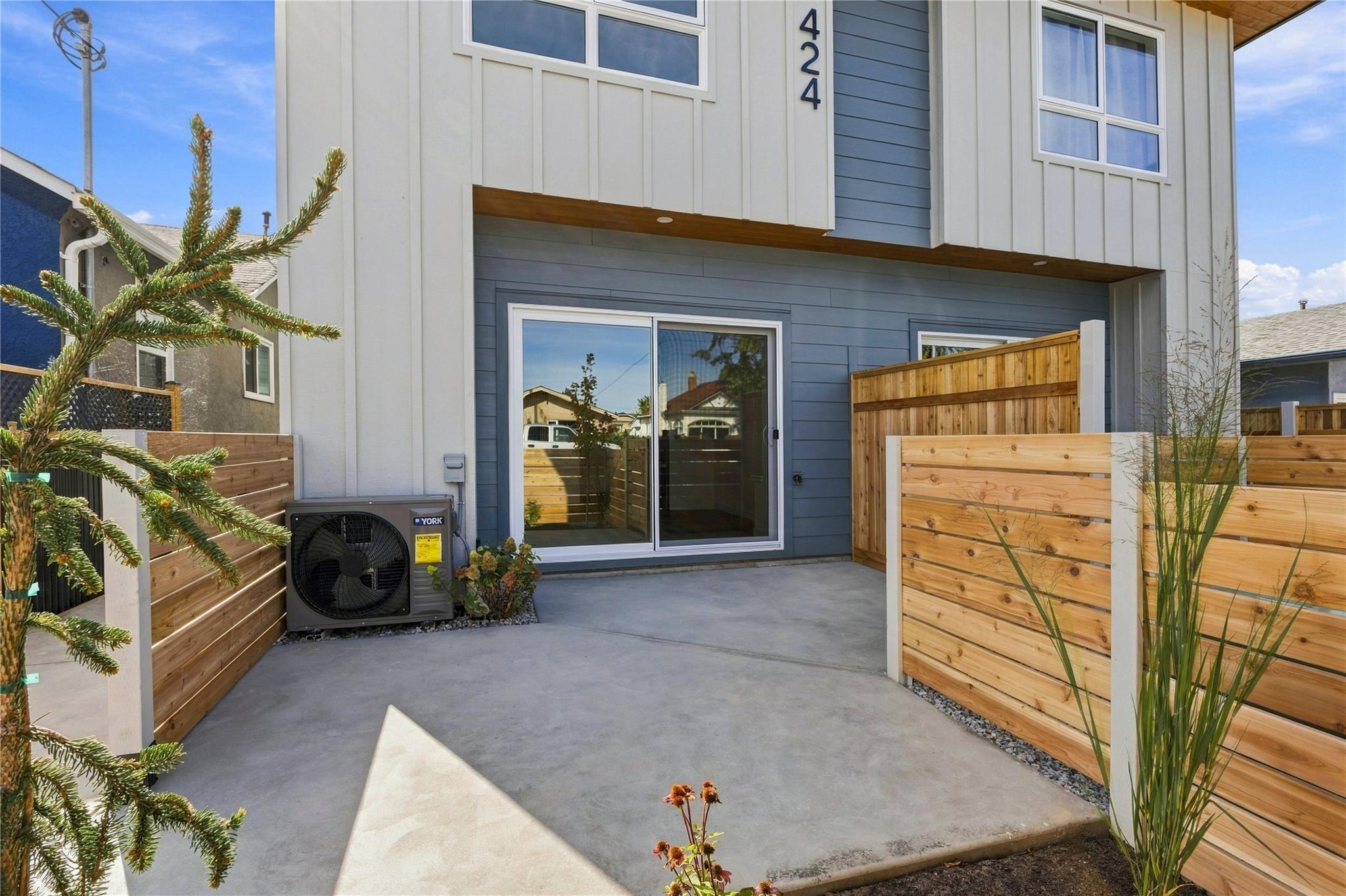 424 Bennett Avenue 102 Penticton V2A 2P6