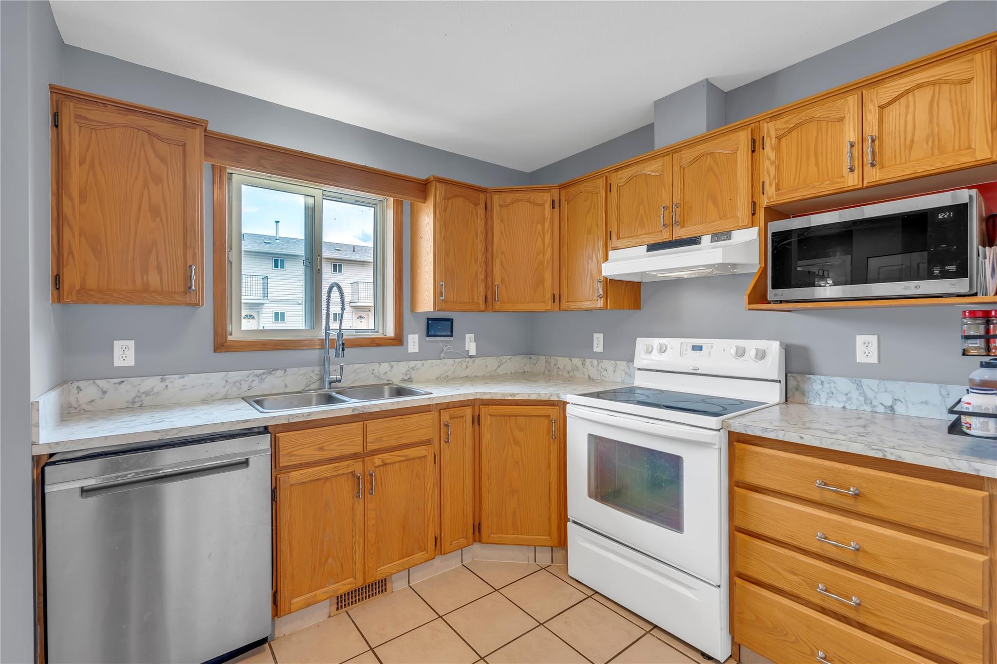 1020 Cedar Street 10 Okanagan Falls V0H 1R5