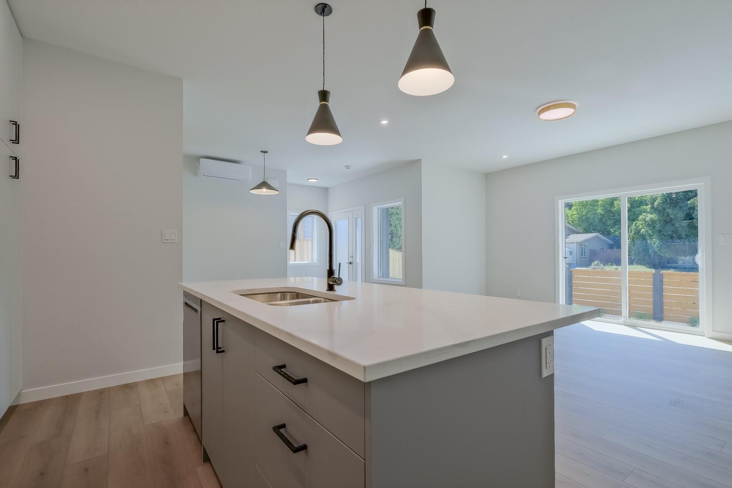 177 Kirkpatrick Avenue 102 Penticton V2A 3P4