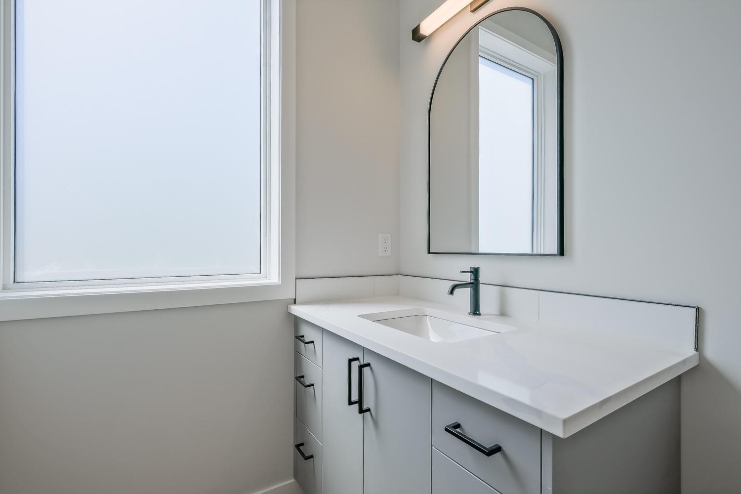 179 Kirkpatrick Avenue 102 Penticton