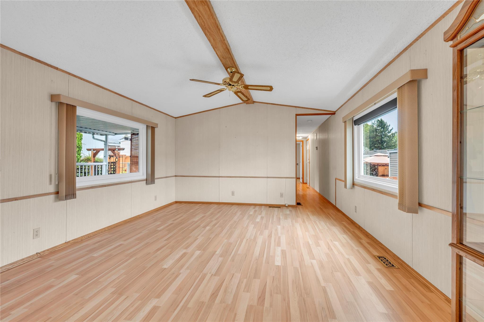 98 Okanagan Avenue 25 Penticton V2A 3J5