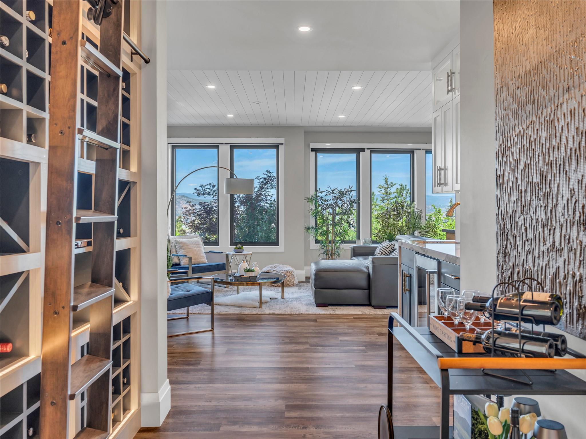 3060 Outlook Way Naramata V0H 1N1