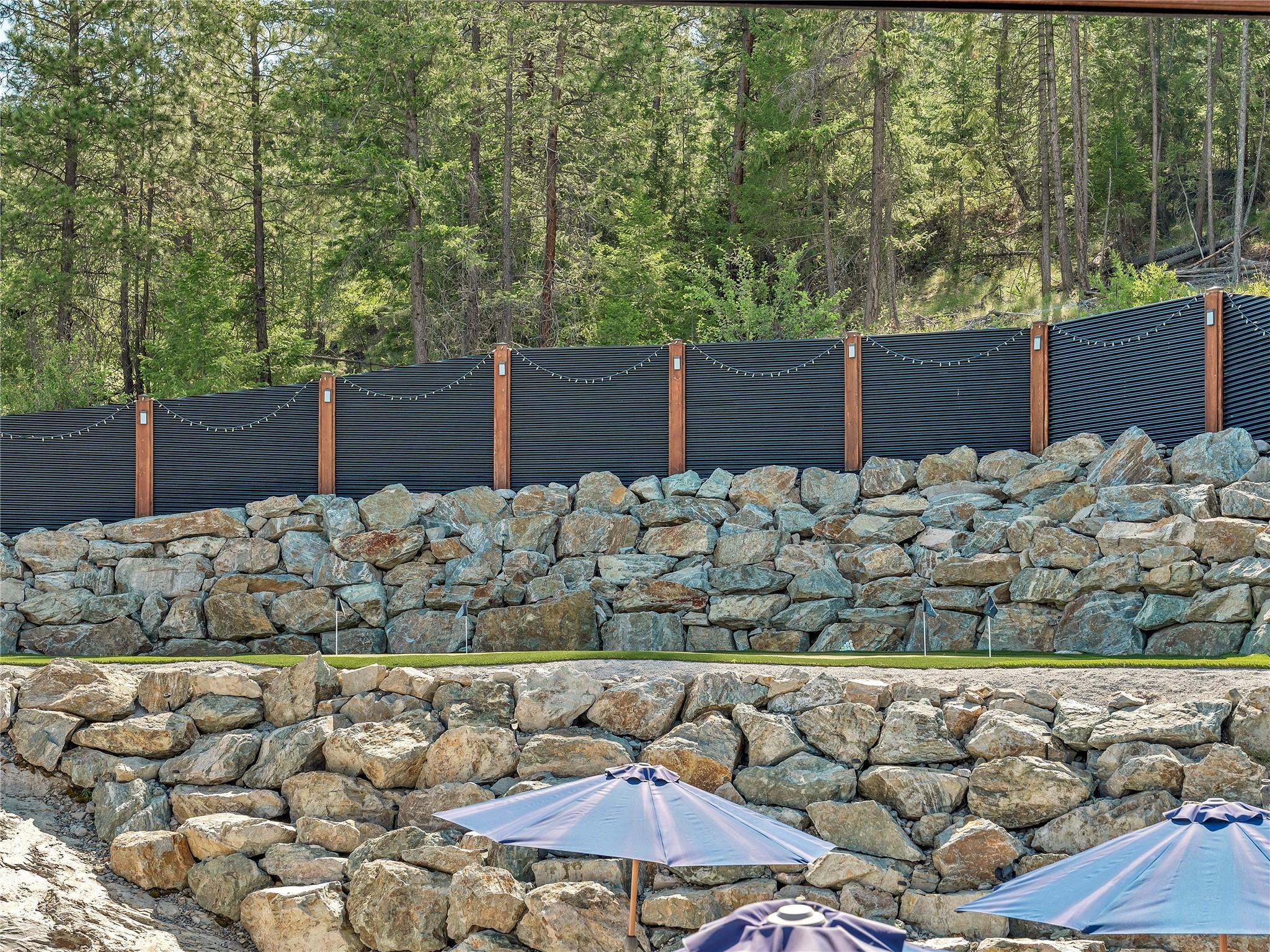 3060 Outlook Way Naramata V0H 1N1