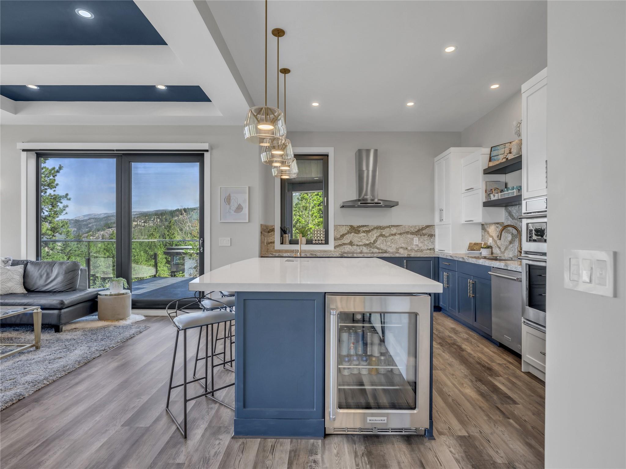 3060 Outlook Way Naramata V0H 1N1