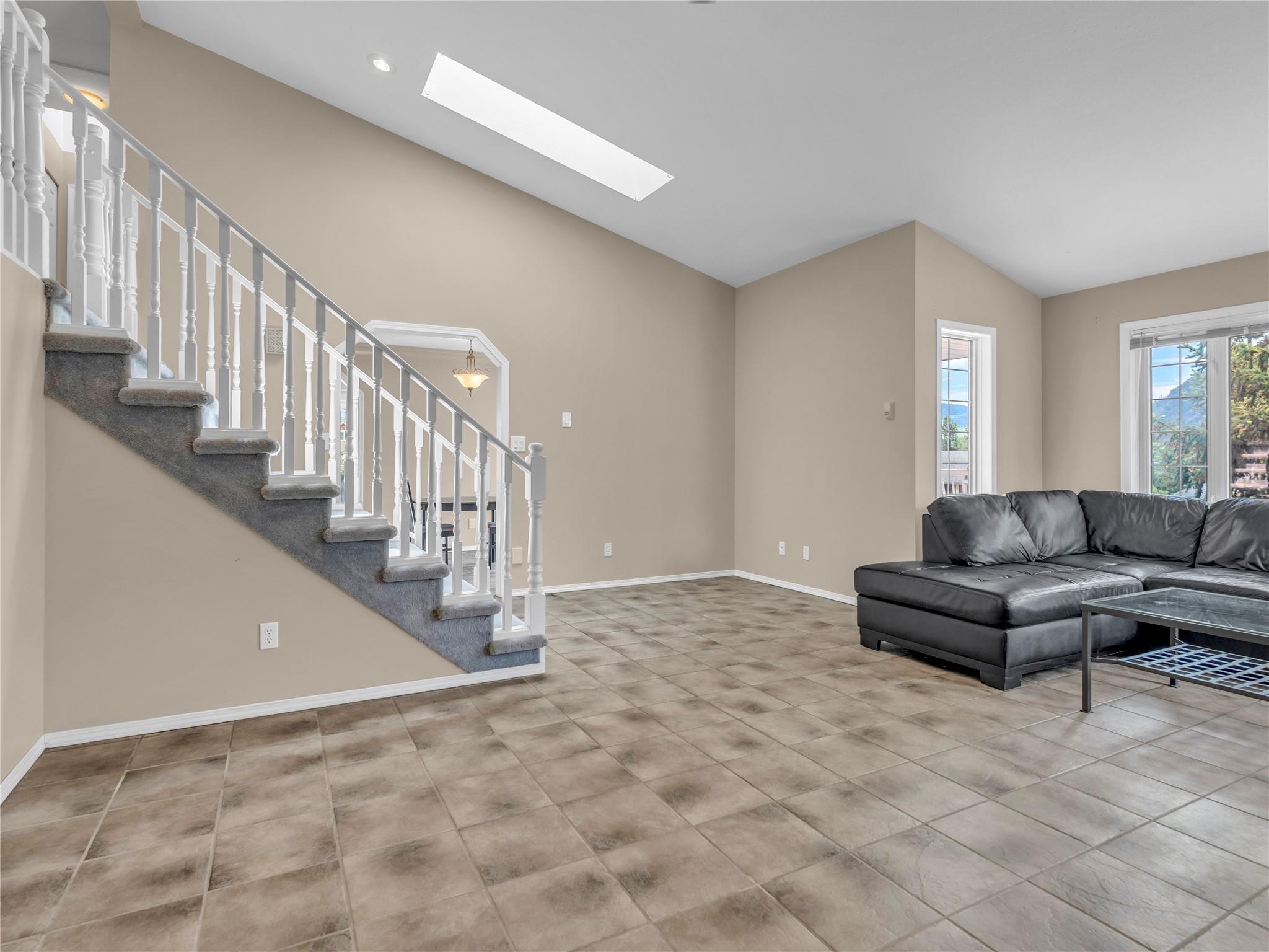 1357 Peachcliff Place Okanagan Falls V0H 1R1
