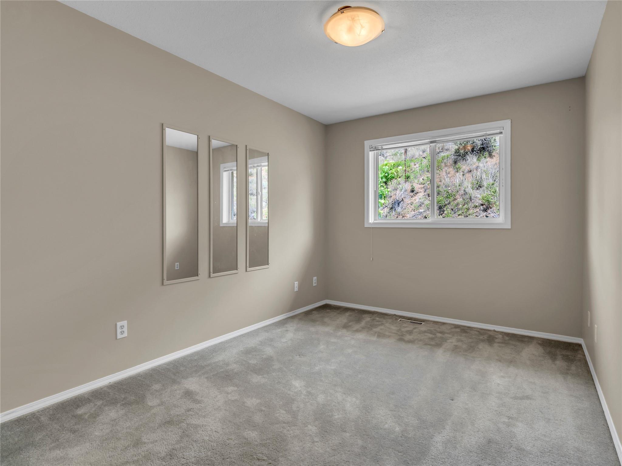 1357 Peachcliff Place Okanagan Falls V0H 1R1