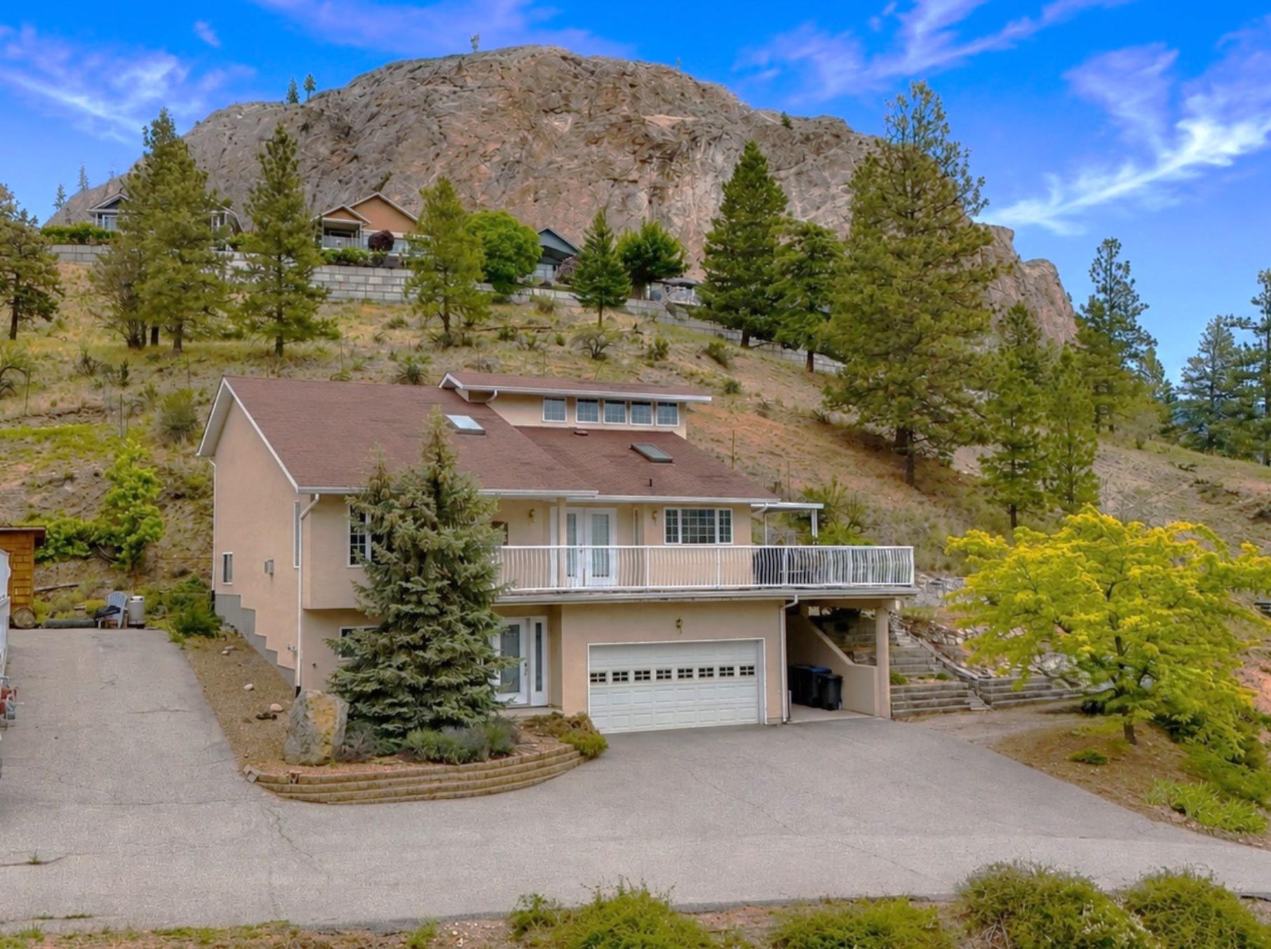 1357 Peachcliff Place Okanagan Falls V0H 1R1