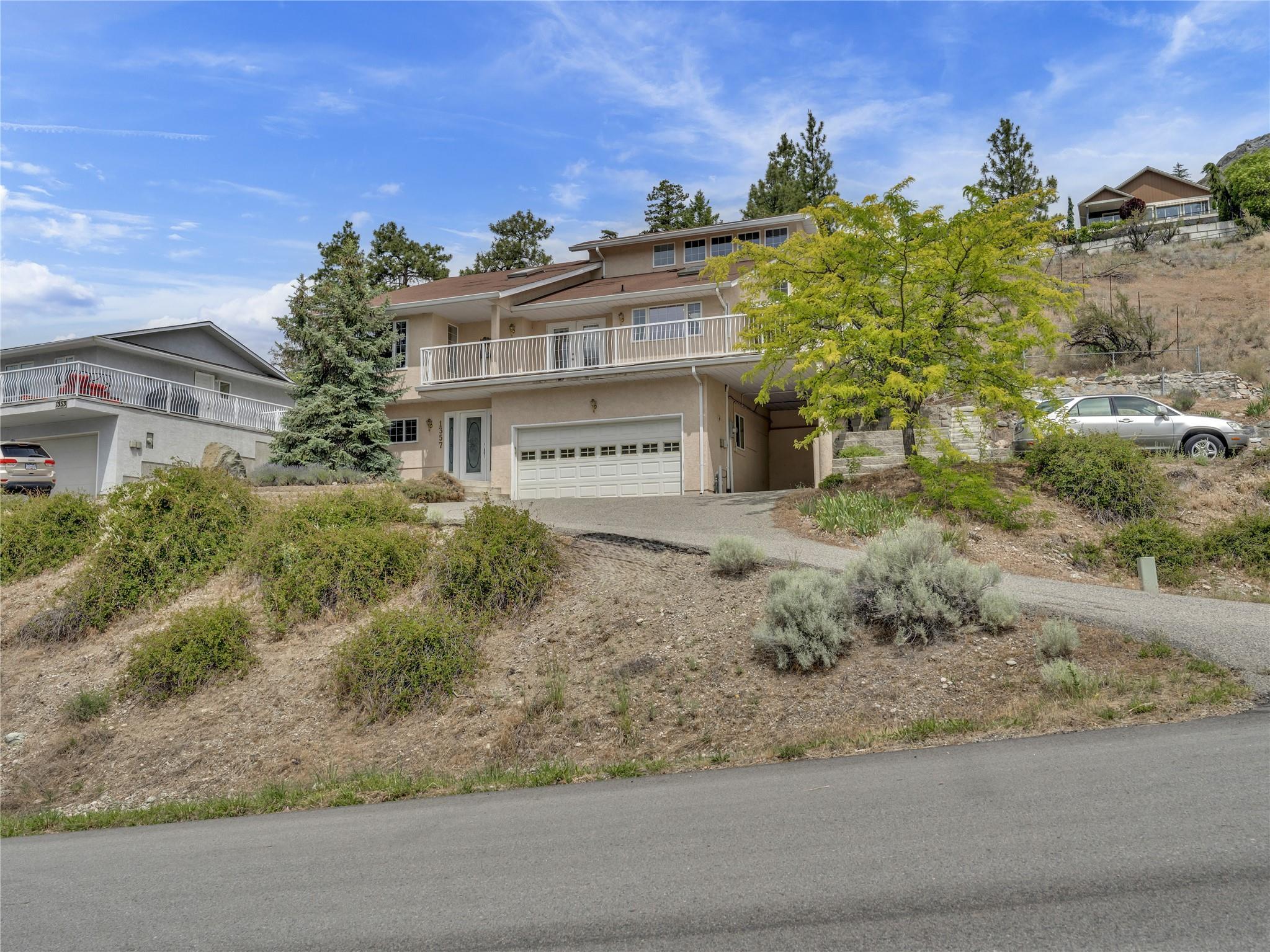 1357 Peachcliff Place Okanagan Falls V0H 1R1