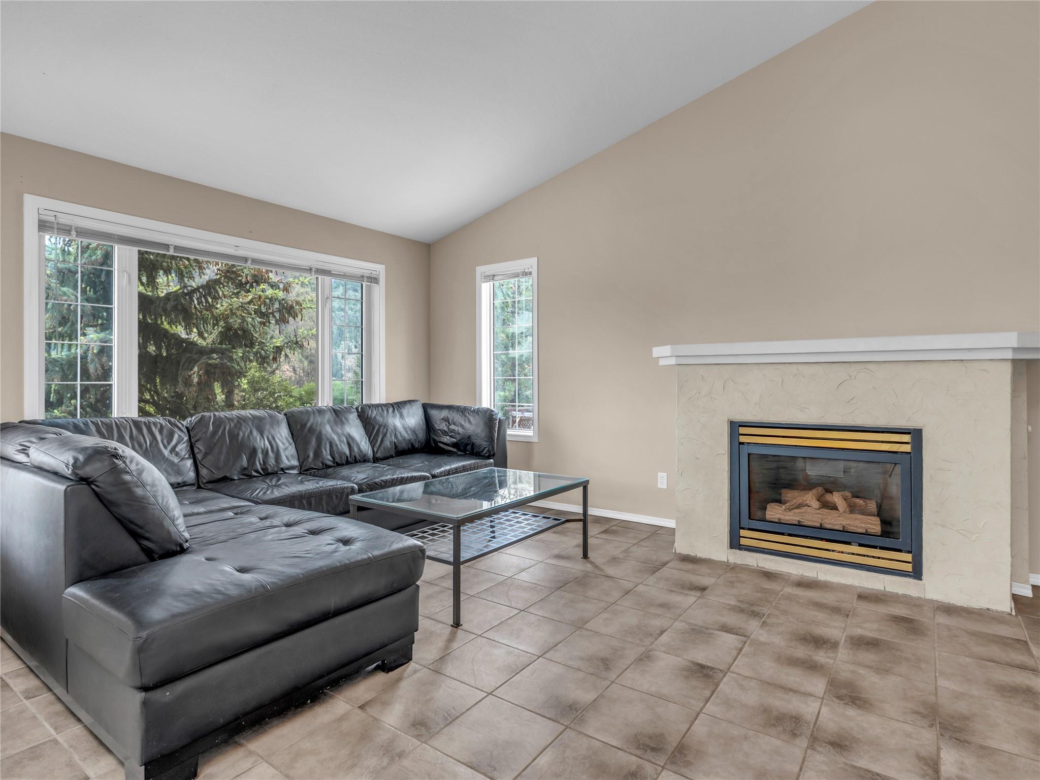 1357 Peachcliff Place Okanagan Falls V0H 1R1