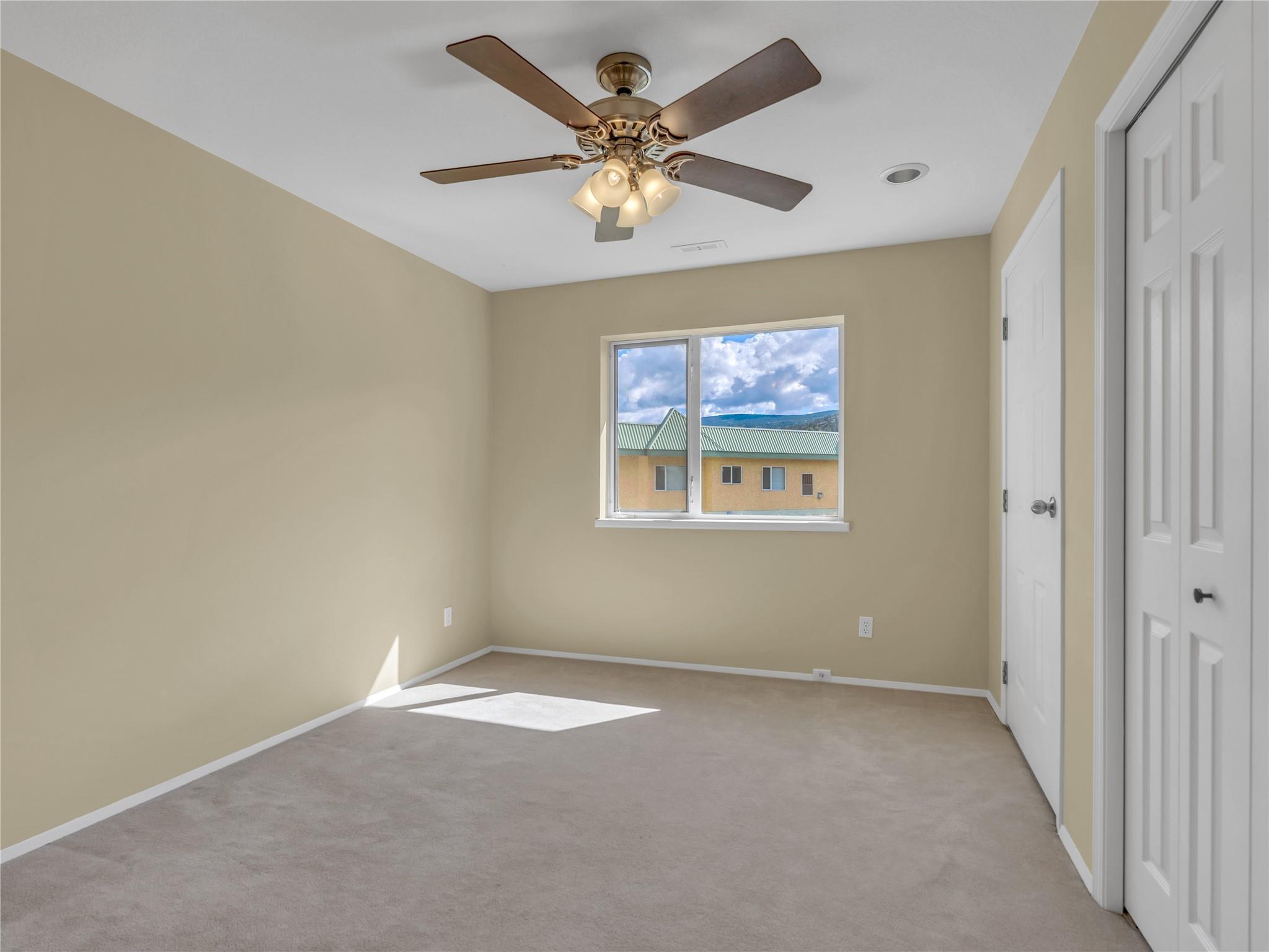 3595 Skaha Lake Road 312 Penticton V2A 7K2