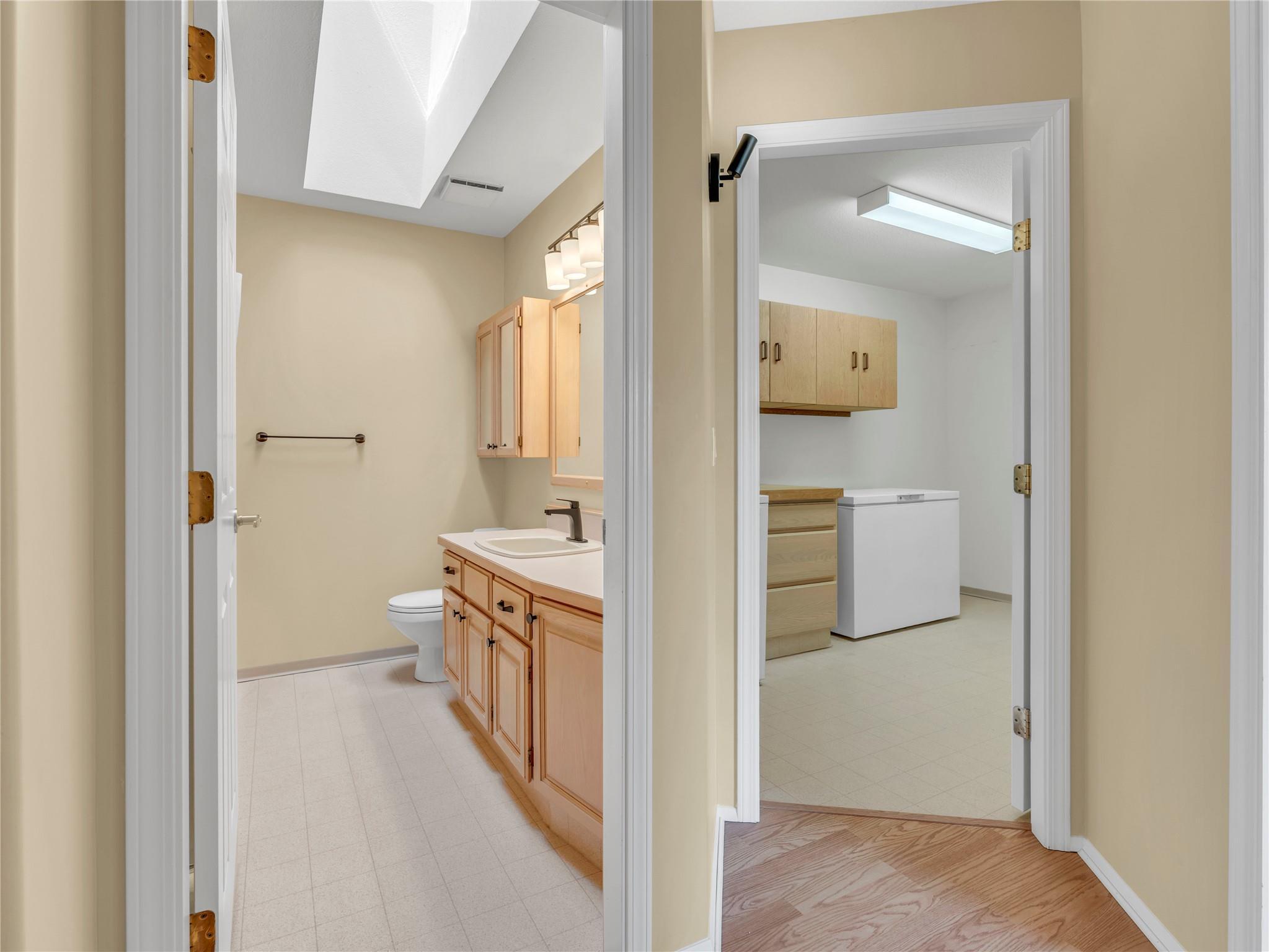 3595 Skaha Lake Road 312 Penticton V2A 7K2