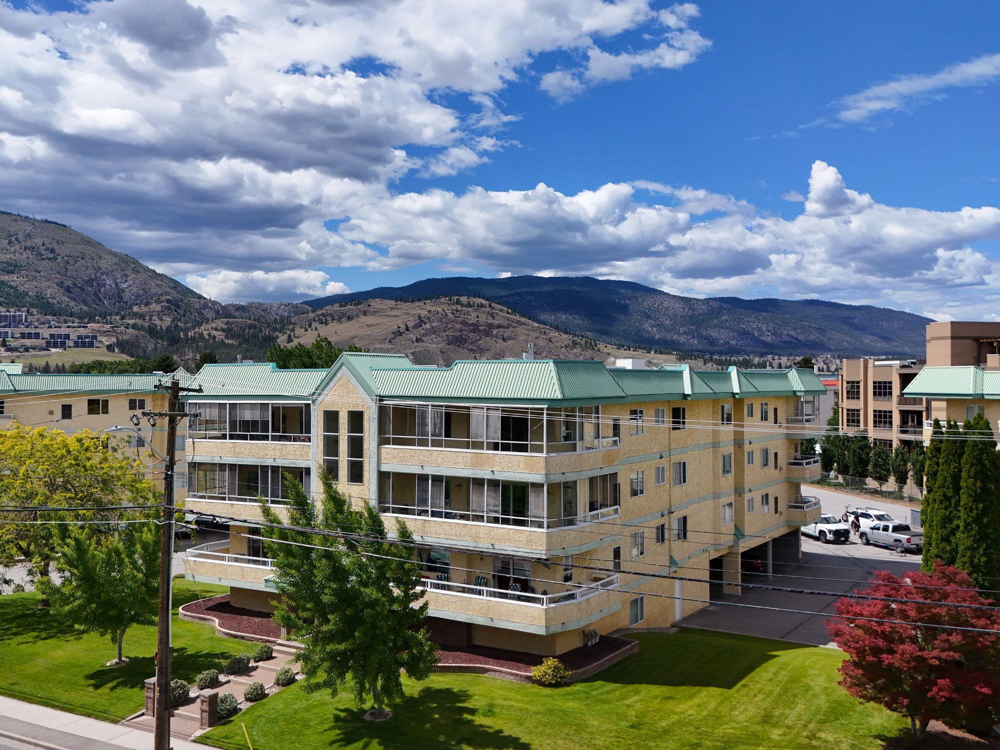 3595 Skaha Lake Road 312 Penticton V2A 7K2
