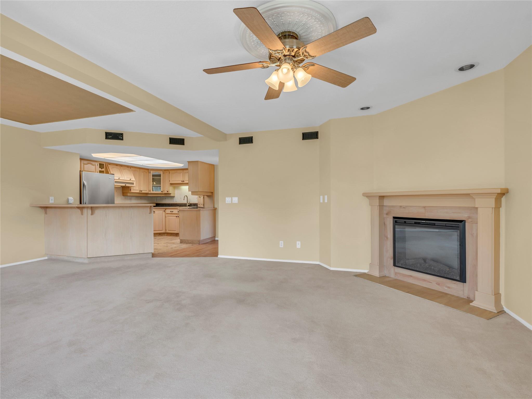 3595 Skaha Lake Road 312 Penticton V2A 7K2
