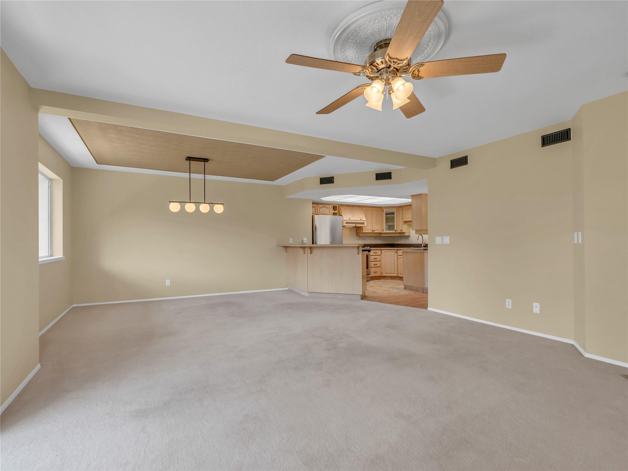 3595 Skaha Lake Road 312 Penticton V2A 7K2