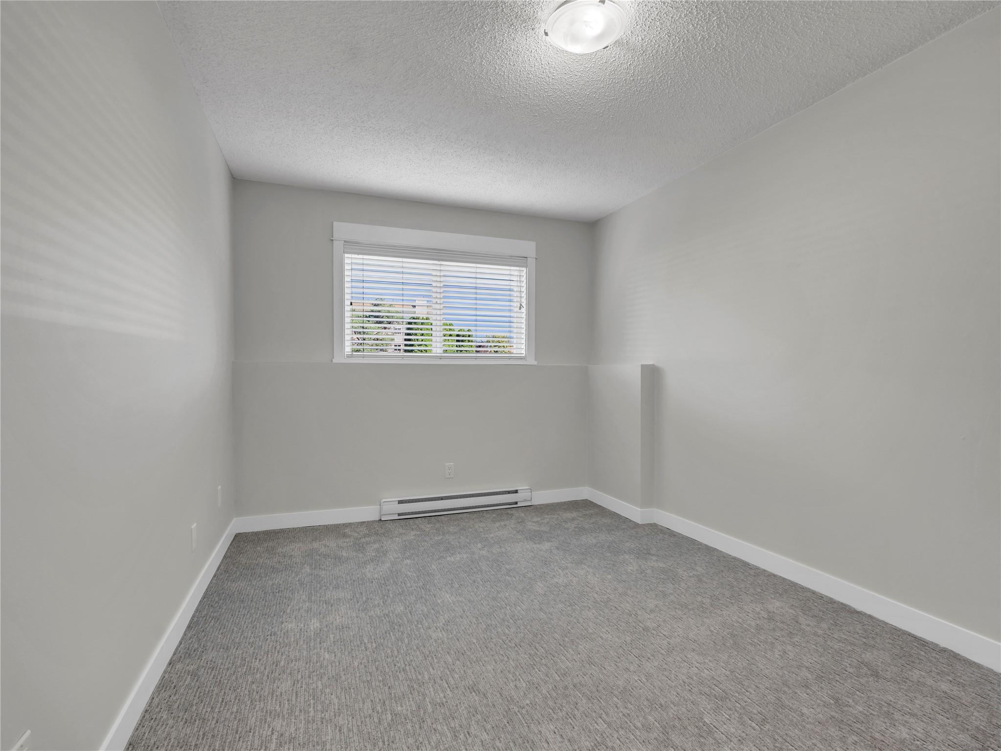 110 Skaha Place 105 Penticton V2A 7L1