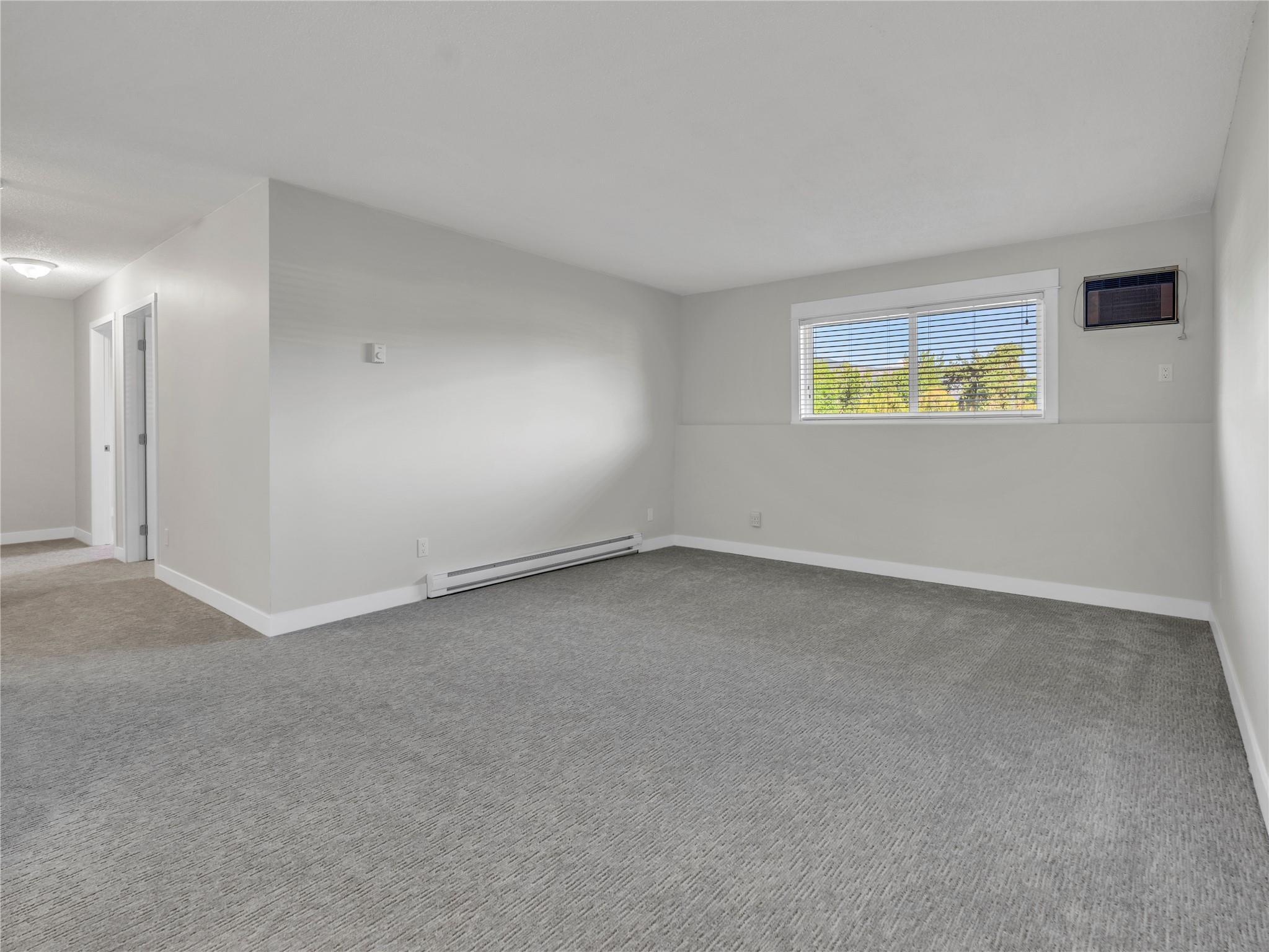 110 Skaha Place 105 Penticton V2A 7L1